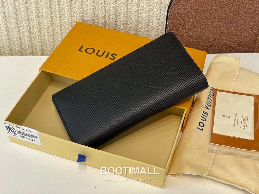 Louis Vuitton Brazza Wallet Epi XL Calfskin Leather Long Wallet with Zip Coin Pocket Detail 루이비통 브라짜 에피 XL 카프스킨 지퍼 코인포켓 장지갑 M83331 19cm 2