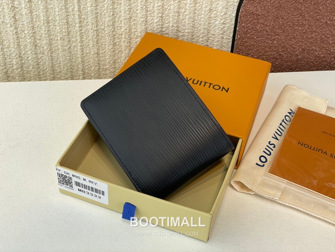 Louis Vuitton Multiple Wallet Epi XL Calfskin Leather Wallet with Card Slot Detail 루이비통 멀티플 월렛 에피 XL 카프스킨 카드슬롯 반지갑 M83333 11.5cm 2