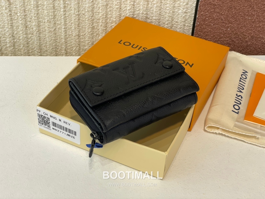 Louis Vuitton Zipped Organizer Monogram Eclipse Reverse Canvas Wallet with Zip Detail 루이비통 지퍼 오거나이저 모노그램 이클립스 리버스 캔버스 지퍼 지갑 M82771 10.5cm 3