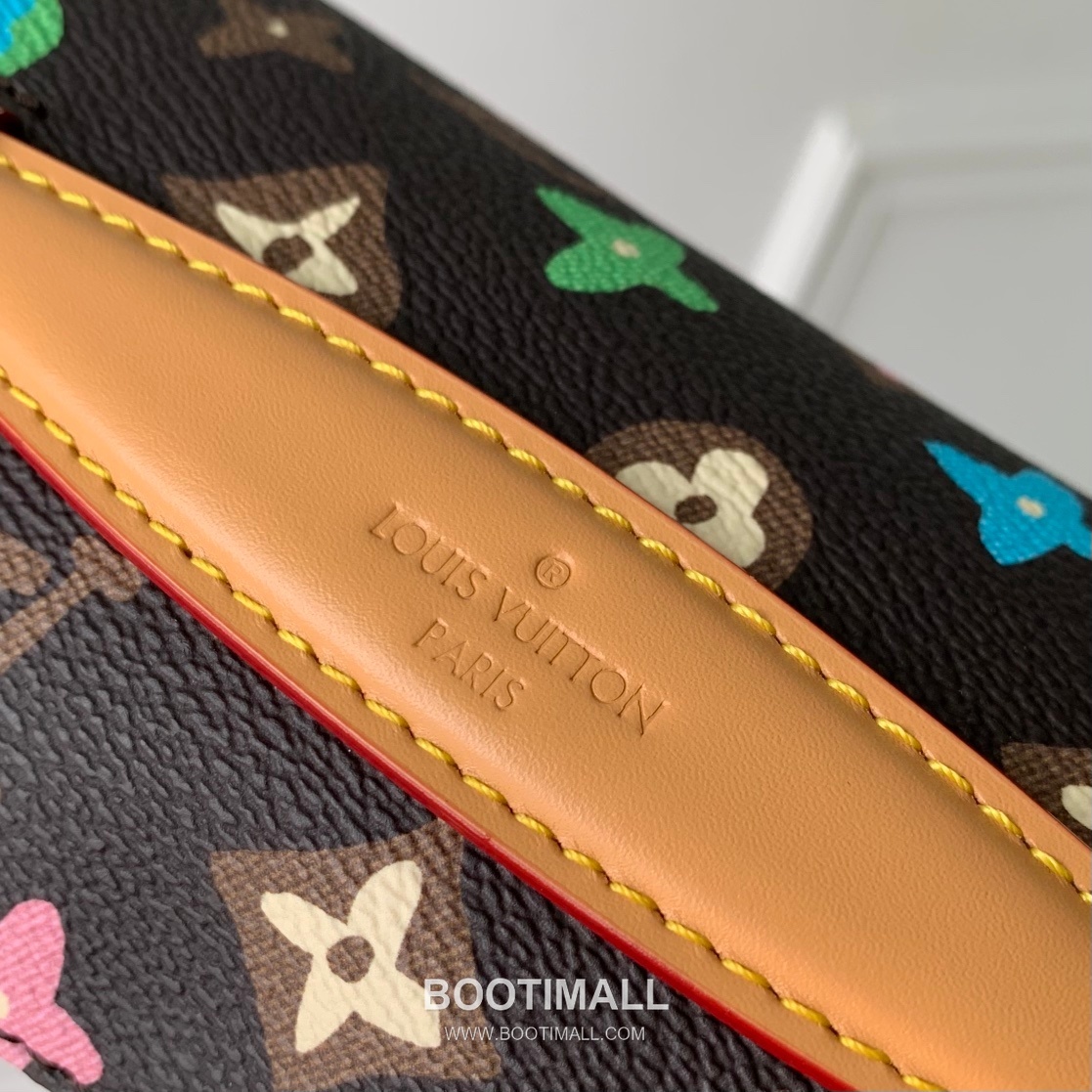 Louis Vuitton Rush Belt Bag Monogram Surfin Canvas Crossbody Bag with Front Zip Pocket Detail 루이비통 러시 벨트백 모노그램 서핀 캔버스 프론트지퍼 크로스백 M24858 30cm 4