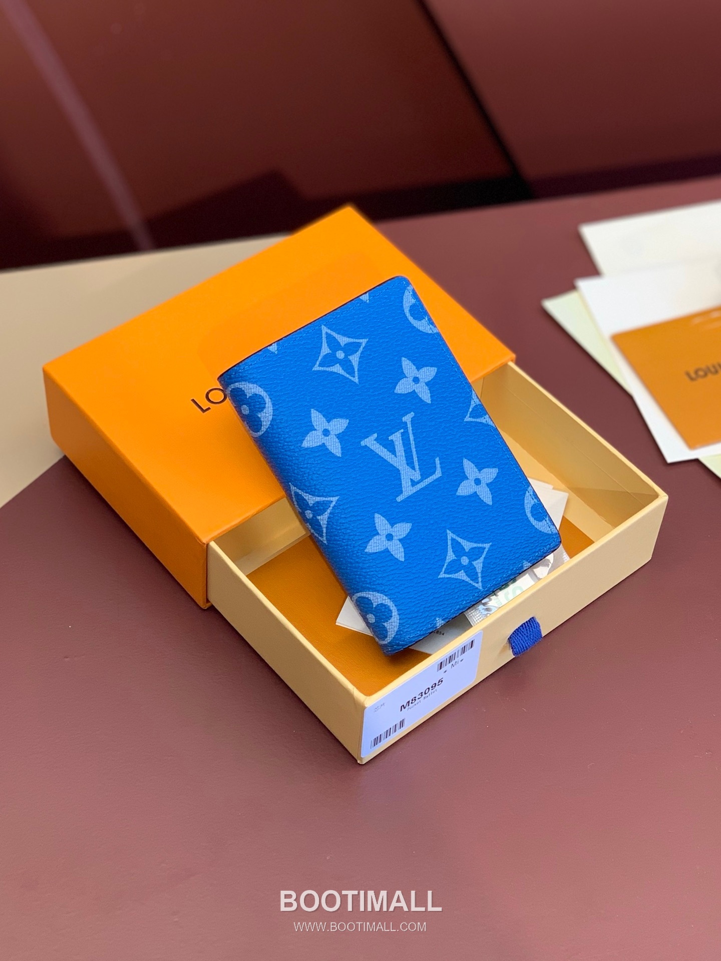 Louis Vuitton Pocket Organizer Taigarama Leather Monogram Eclipse Canvas Card Holder Wallet with Logo Detail 루이비통 포켓 오거나이저 타이가라마 레더 이클립스 캔버스 카드지갑 M83095 11cm 1