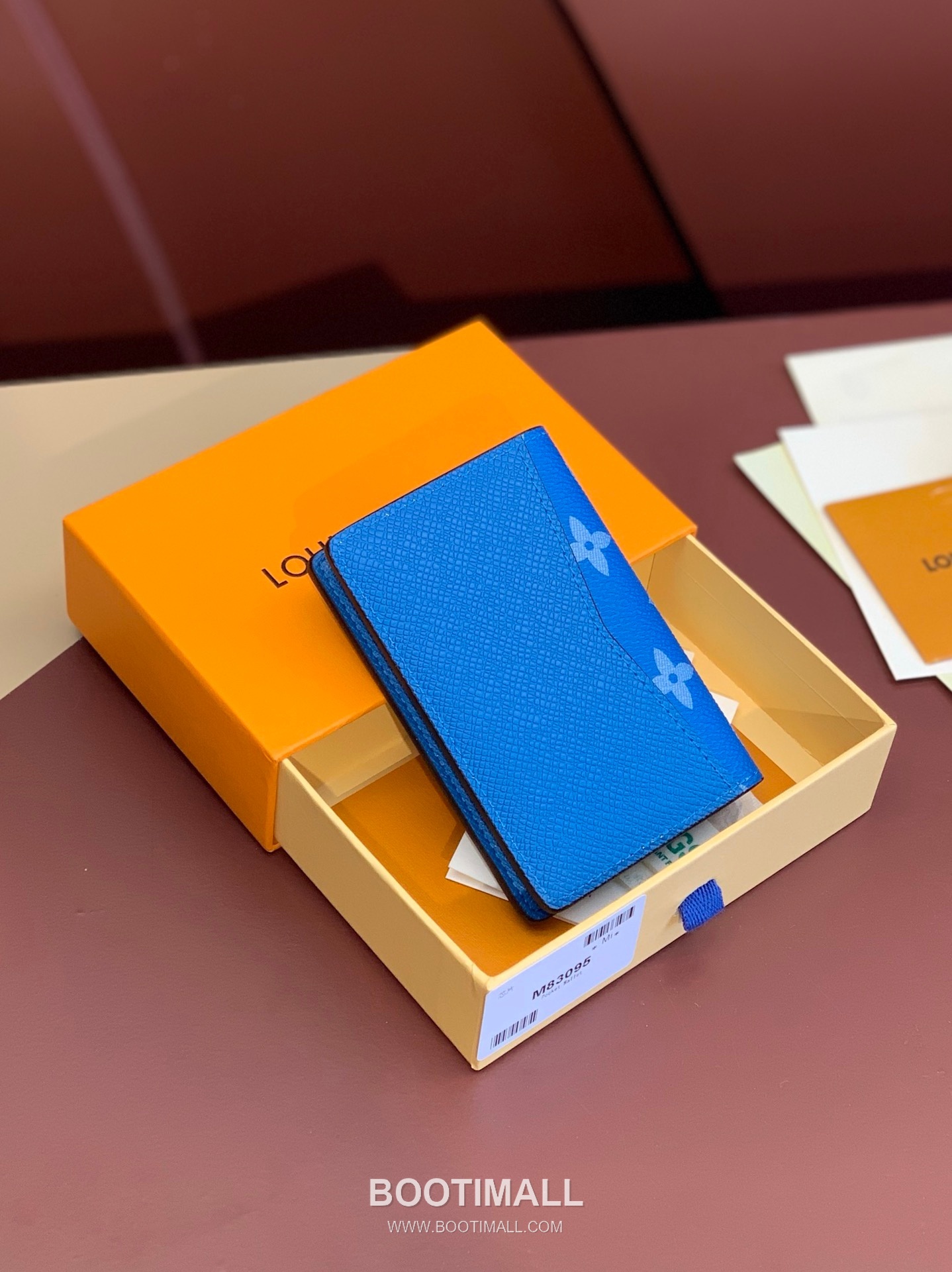 Louis Vuitton Pocket Organizer Taigarama Leather Monogram Eclipse Canvas Card Holder Wallet with Logo Detail 루이비통 포켓 오거나이저 타이가라마 레더 이클립스 캔버스 카드지갑 M83095 11cm 2