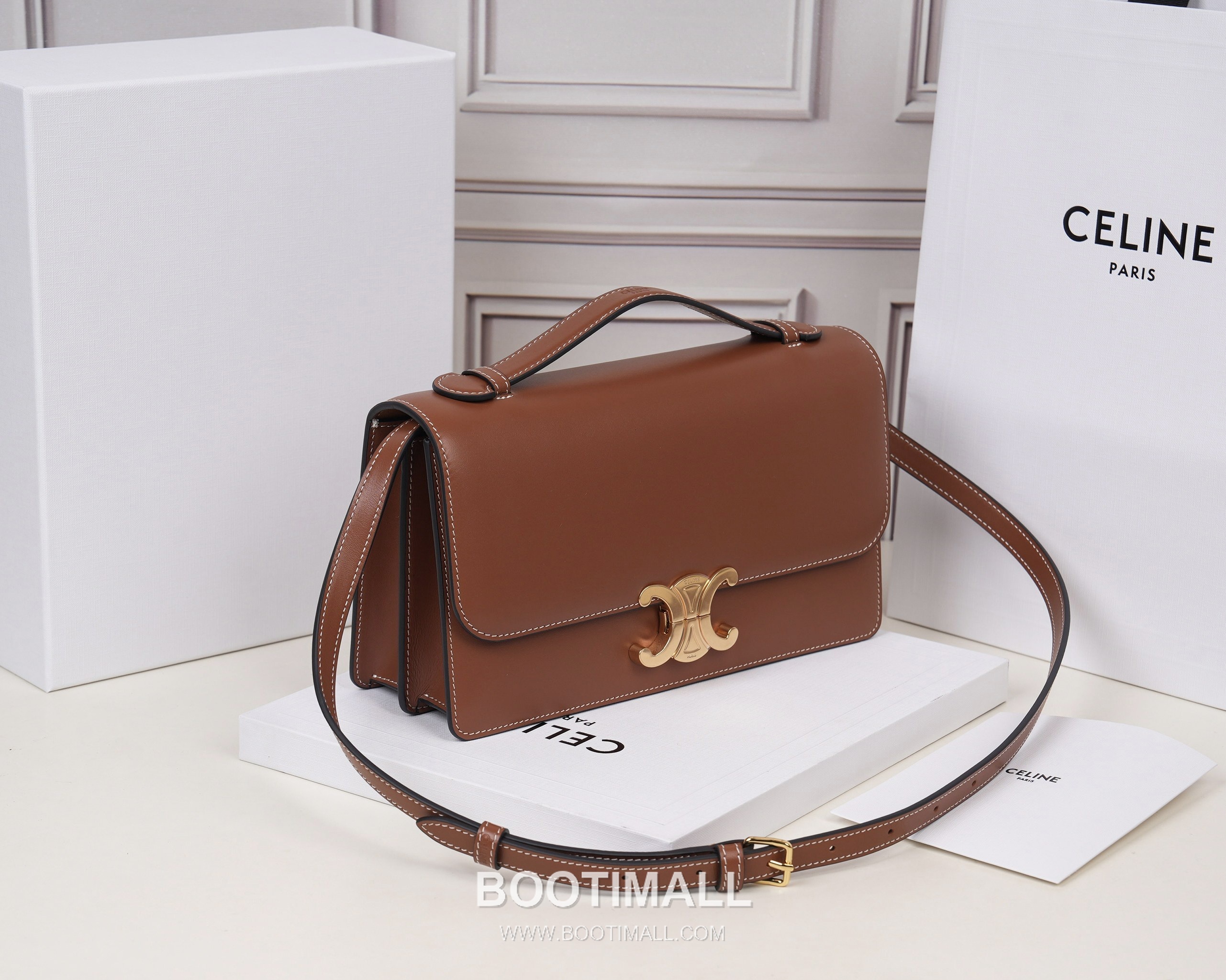 Celine Calfskin Leather Shoulder Bag with Chain Strap Detail 셀린느 스몰 카프스킨 블랙 숄더백 L102U3 25.5cm 2