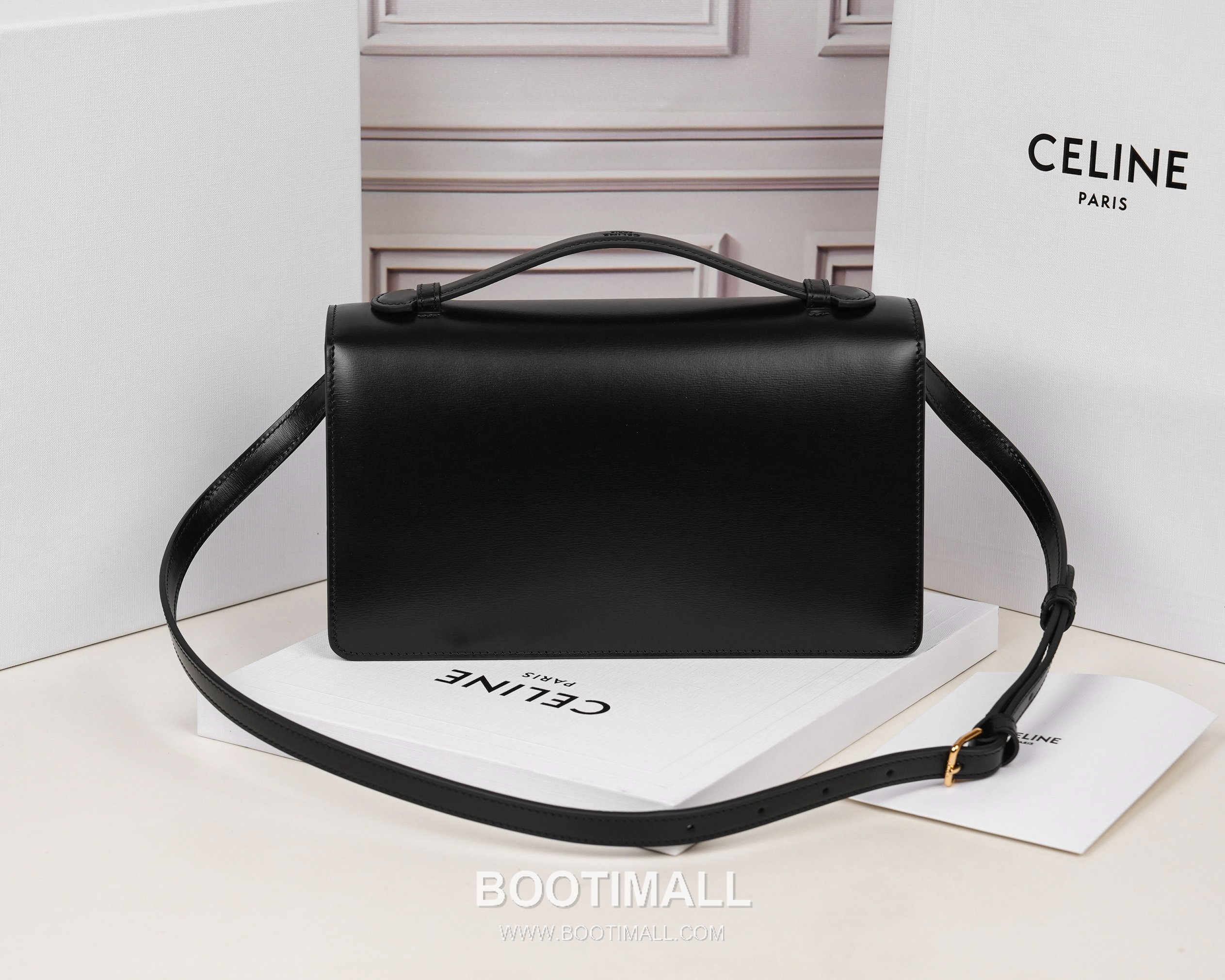 Celine Calfskin Leather Shoulder Bag with Chain Strap Detail 셀린느 스몰 카프스킨 블랙 숄더백 L102U3 25.5cm 4