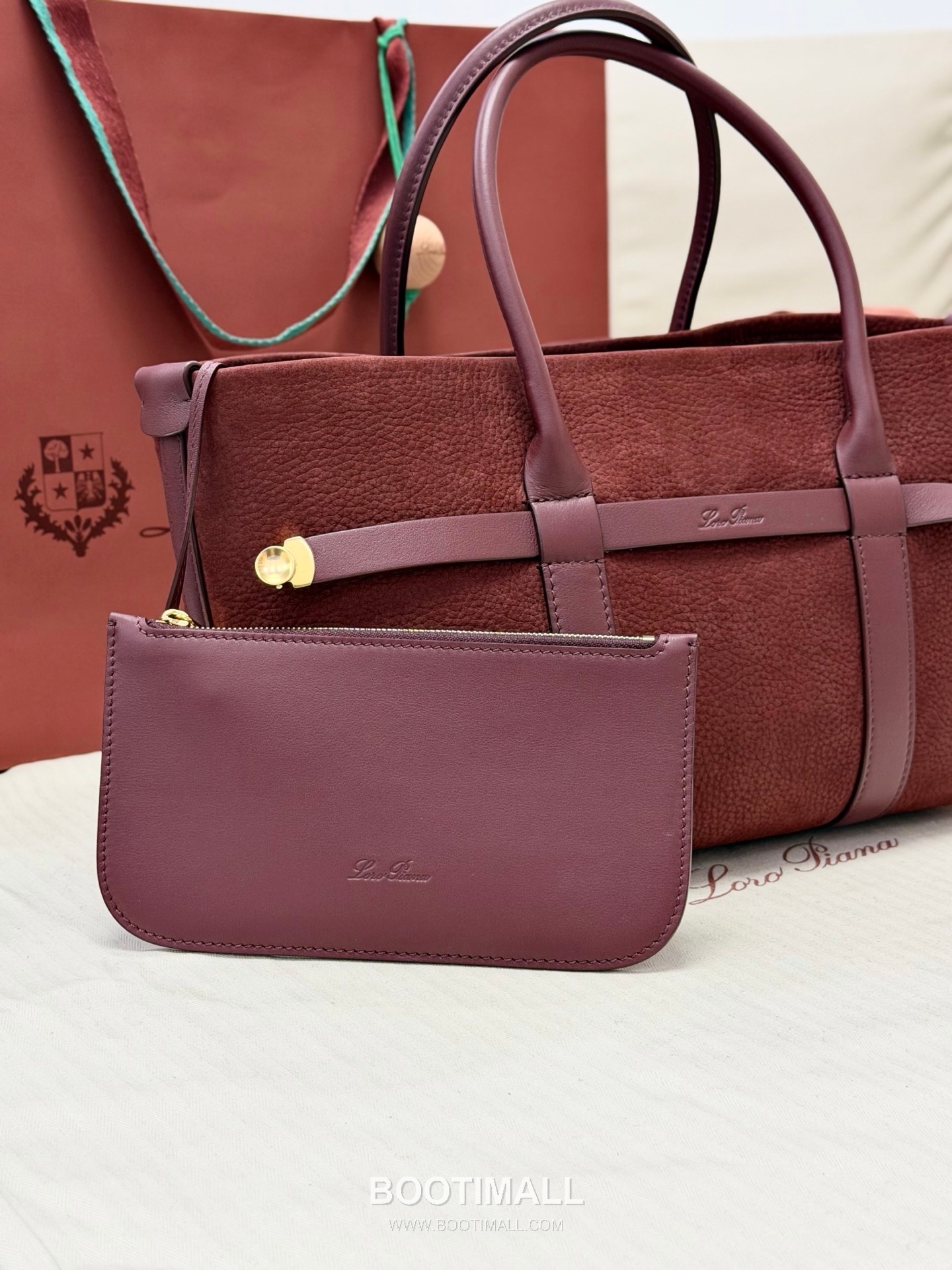 Loro Piana Ghiera Shopper Grained Leather Tote Bag with Ring Buckle Detail 로로피아나 기에라 쇼퍼 그레인 레더 브라운 토트백 FAO7473 28cm 6