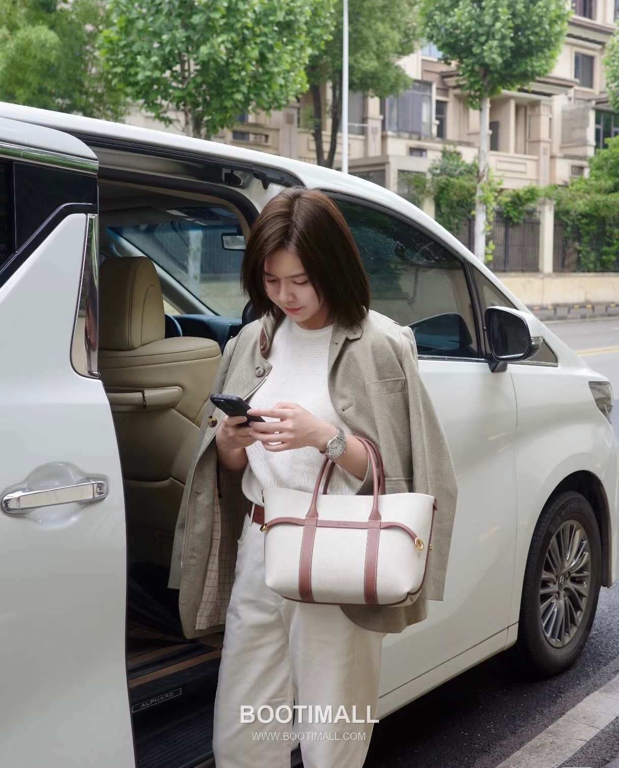 Loro Piana Ghiera Shopper Cotton Linen Canvas Leather Trim Tote Bag with Ring Buckle Detail 로로피아나 기에라 쇼퍼 코튼 린넨 캔버스 카멜 토트백 FAO7477 28cm 5