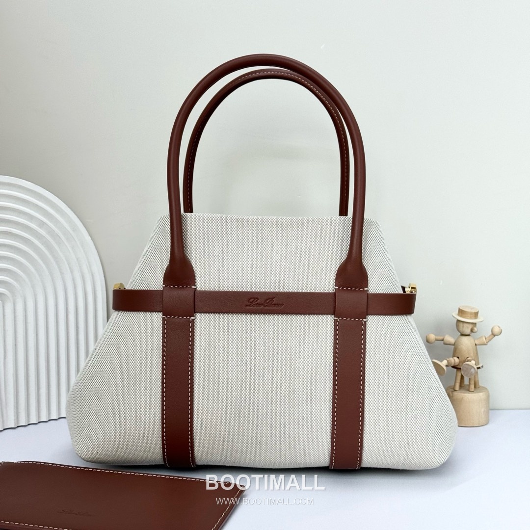 Loro Piana Ghiera Shopper Cotton Linen Canvas Leather Trim Tote Bag with Ring Buckle Detail 로로피아나 기에라 쇼퍼 코튼 린넨 캔버스 카멜 토트백 FAO7477 28cm 9