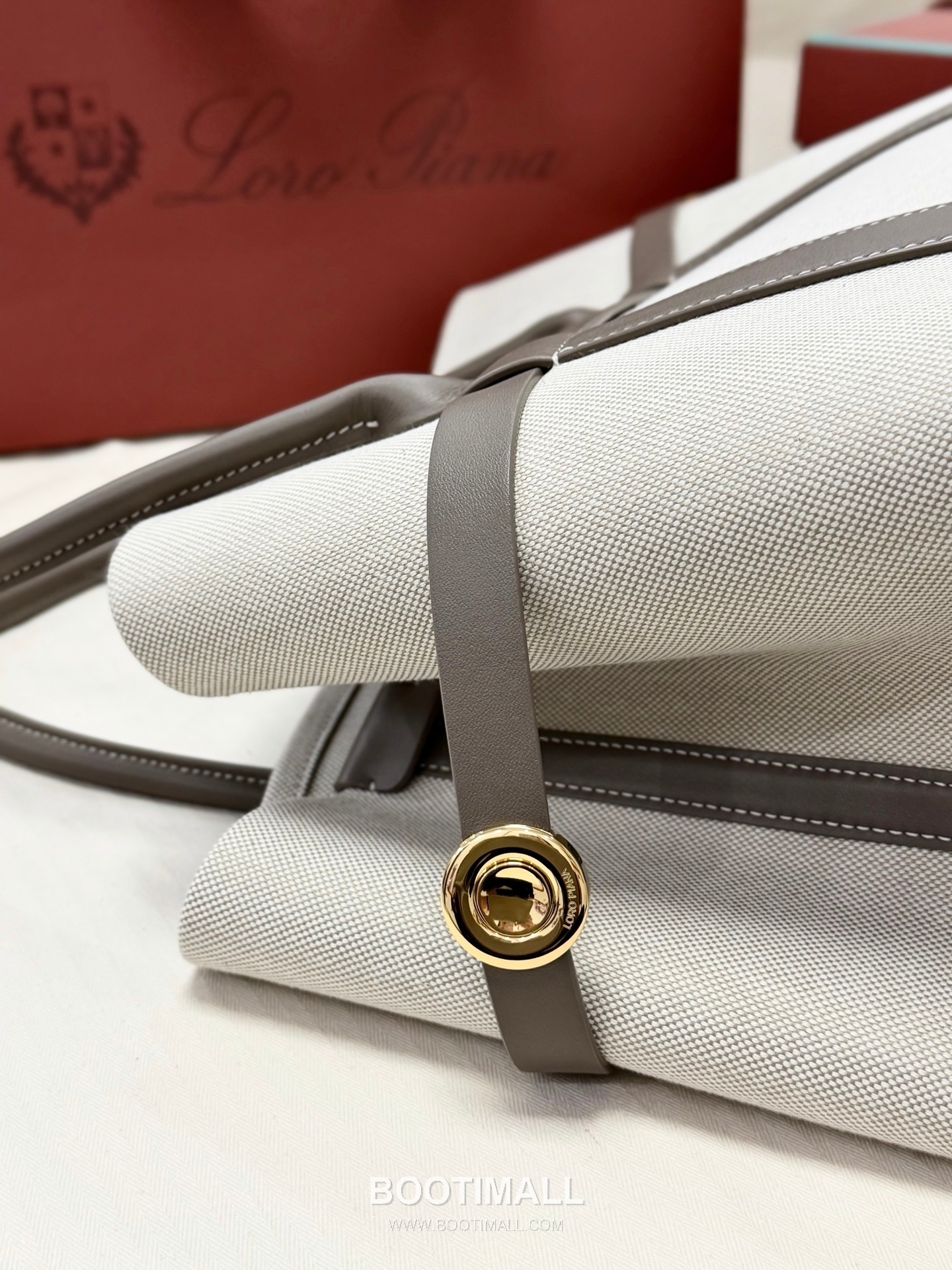 Loro Piana Ghiera Shopper Cotton Linen Canvas Leather Trim Tote Bag with Ring Buckle Detail 로로피아나 기에라 쇼퍼 코튼 린넨 캔버스 그레이 토트백 FAO7475 40cm 9