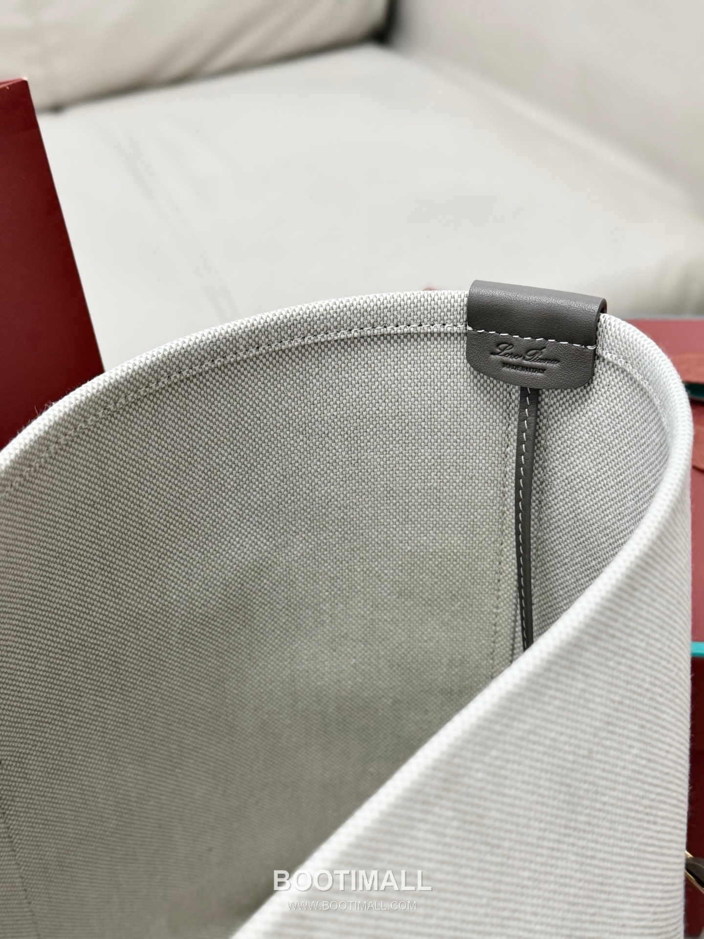 Loro Piana Ghiera Shopper Cotton Linen Canvas Leather Trim Tote Bag with Ring Buckle Detail 로로피아나 기에라 쇼퍼 코튼 린넨 캔버스 그레이 토트백 FAO7475 40cm 12