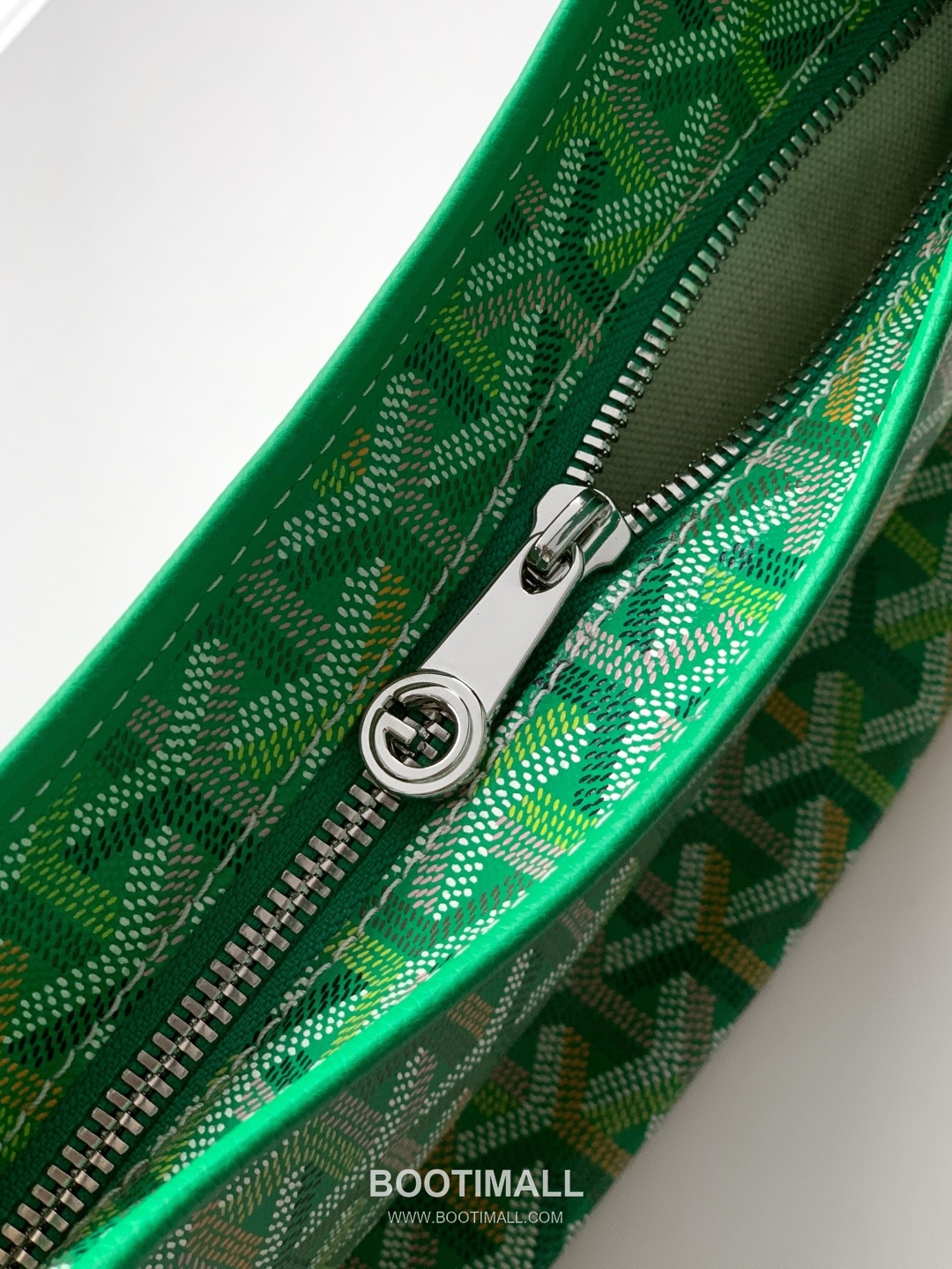 Goyard Bohème Mini Hobo Goyardine Canvas Leather Trim Shoulder Bag with Zip Pouch Detail 고야드 보헴 미니 고야딘 캔버스 그린 숄더백 S5505 25cm 7