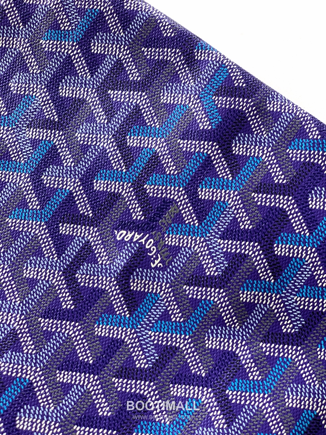 Goyard Bohème Mini Hobo Goyardine Canvas Leather Trim Shoulder Bag with Zip Pouch Detail 고야드 보헴 미니 고야딘 캔버스 그린 숄더백 S5505 25cm 6