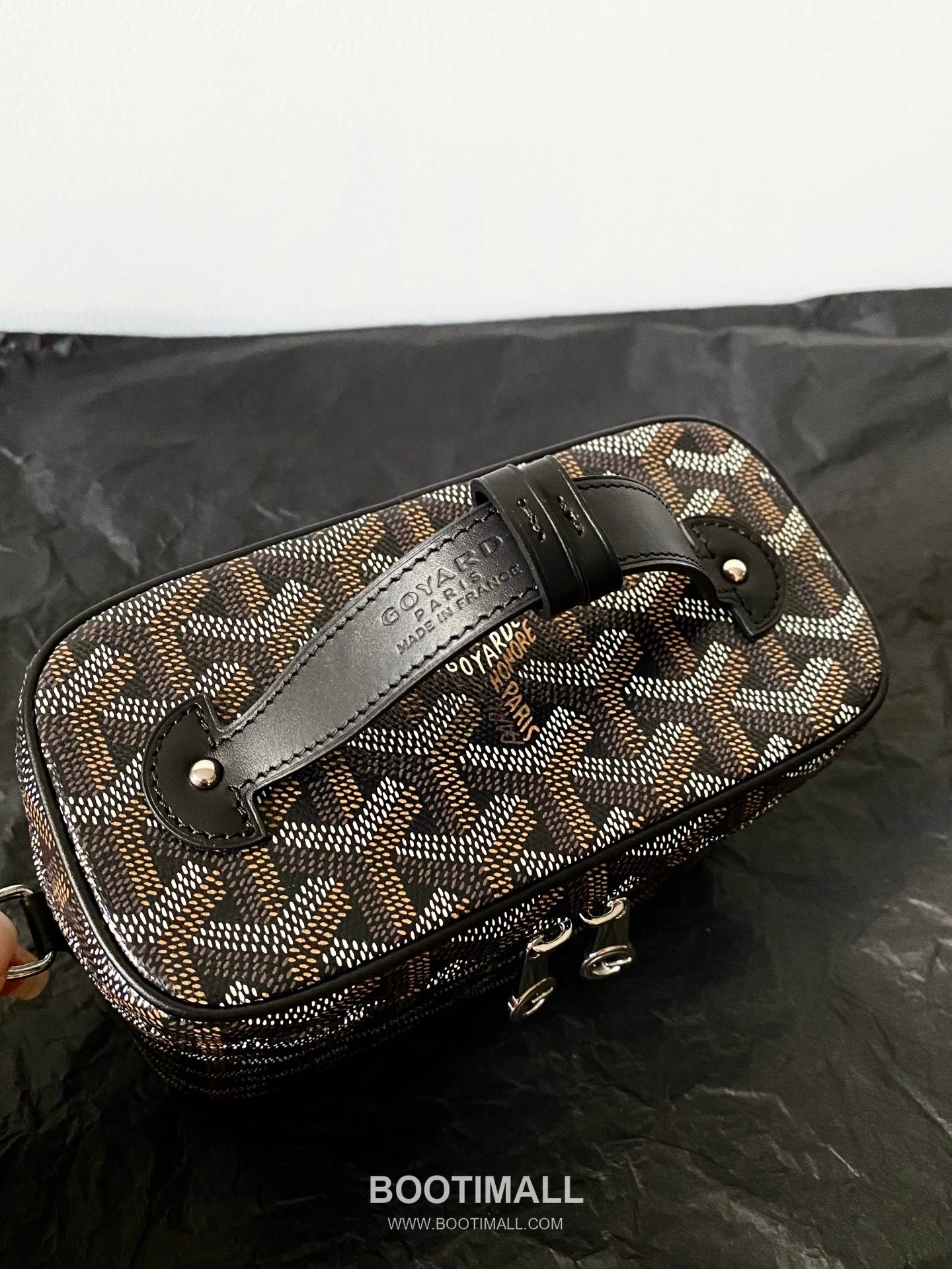 Goyard Muse Mini Goyardine Canvas Leather Trim Box Crossbody Bag with Top Handle Detail 고야드 뮤즈 미니 고야딘 캔버스 블랙 크로스 탑핸들 박스백 2047m 16cm 5