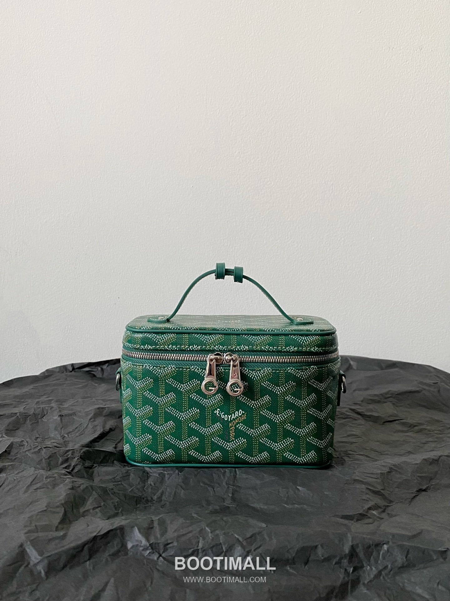 Goyard Muse Mini Goyardine Canvas Leather Trim Box Crossbody Bag with Top Handle Detail 고야드 뮤즈 미니 고야딘 캔버스 블랙 크로스 탑핸들 박스백 2047m 16cm 2