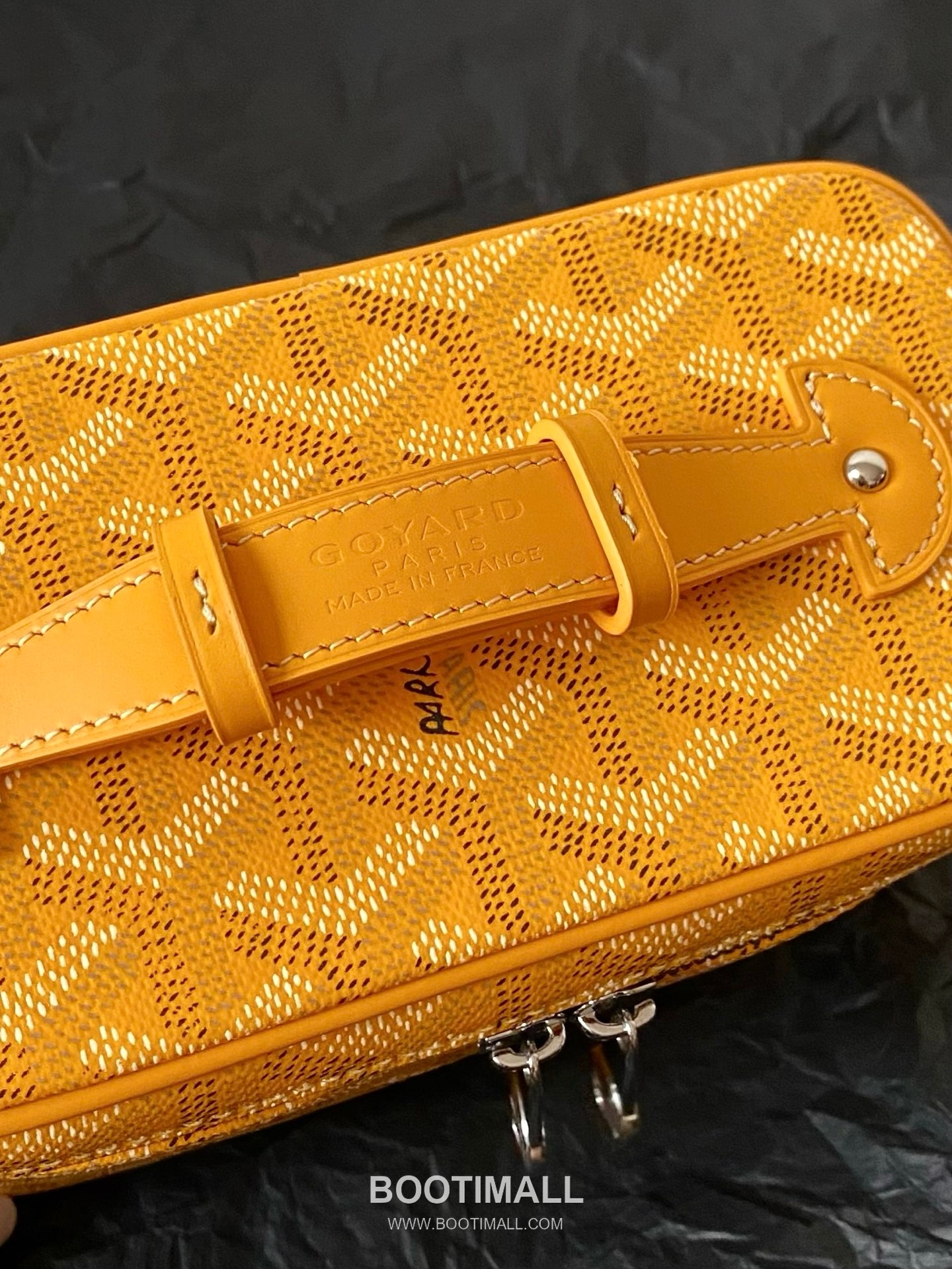 Goyard Muse Mini Goyardine Canvas Leather Trim Box Crossbody Bag with Top Handle Detail 고야드 뮤즈 미니 고야딘 캔버스 블랙 크로스 탑핸들 박스백 2047m 16cm 6