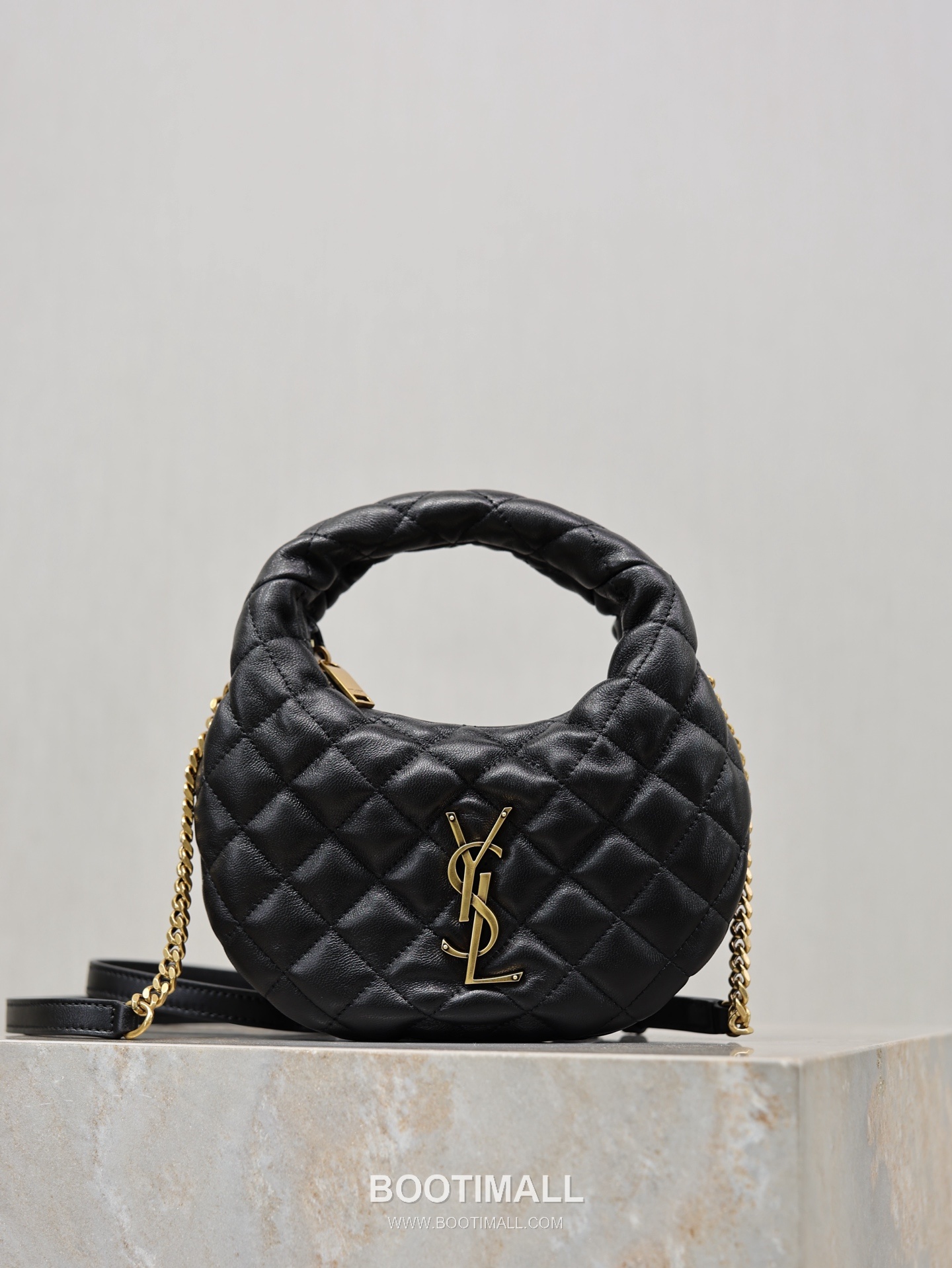 Saint Laurent Icarino Mini Hobo Lambskin Leather Chain 생로랑 이카리노 미니 호보 램스킨 블랙 체인 크로스 숄더백 871329 19cm 1