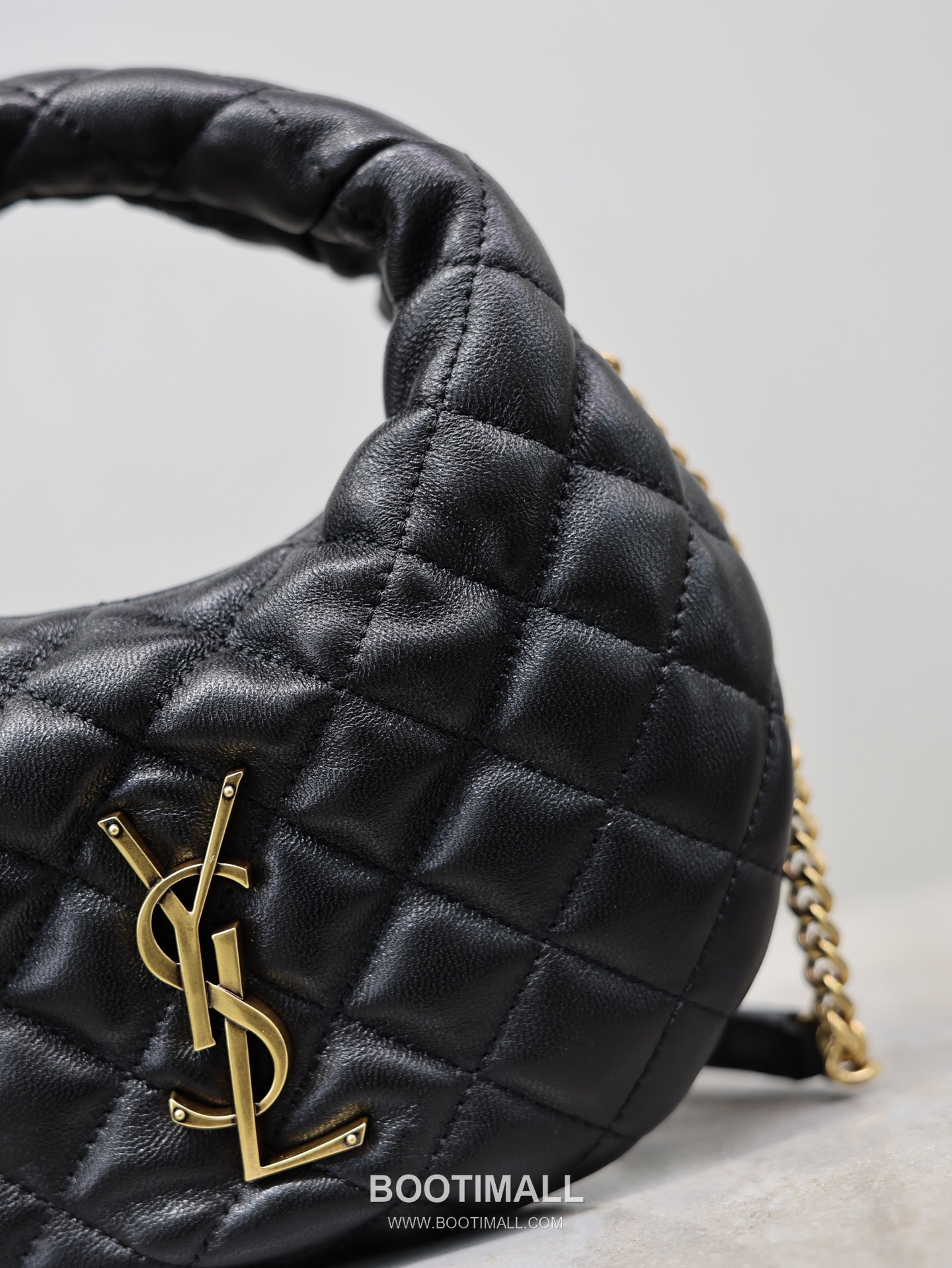 Saint Laurent Icarino Mini Hobo Lambskin Leather Chain 생로랑 이카리노 미니 호보 램스킨 블랙 체인 크로스 숄더백 871329 19cm 5