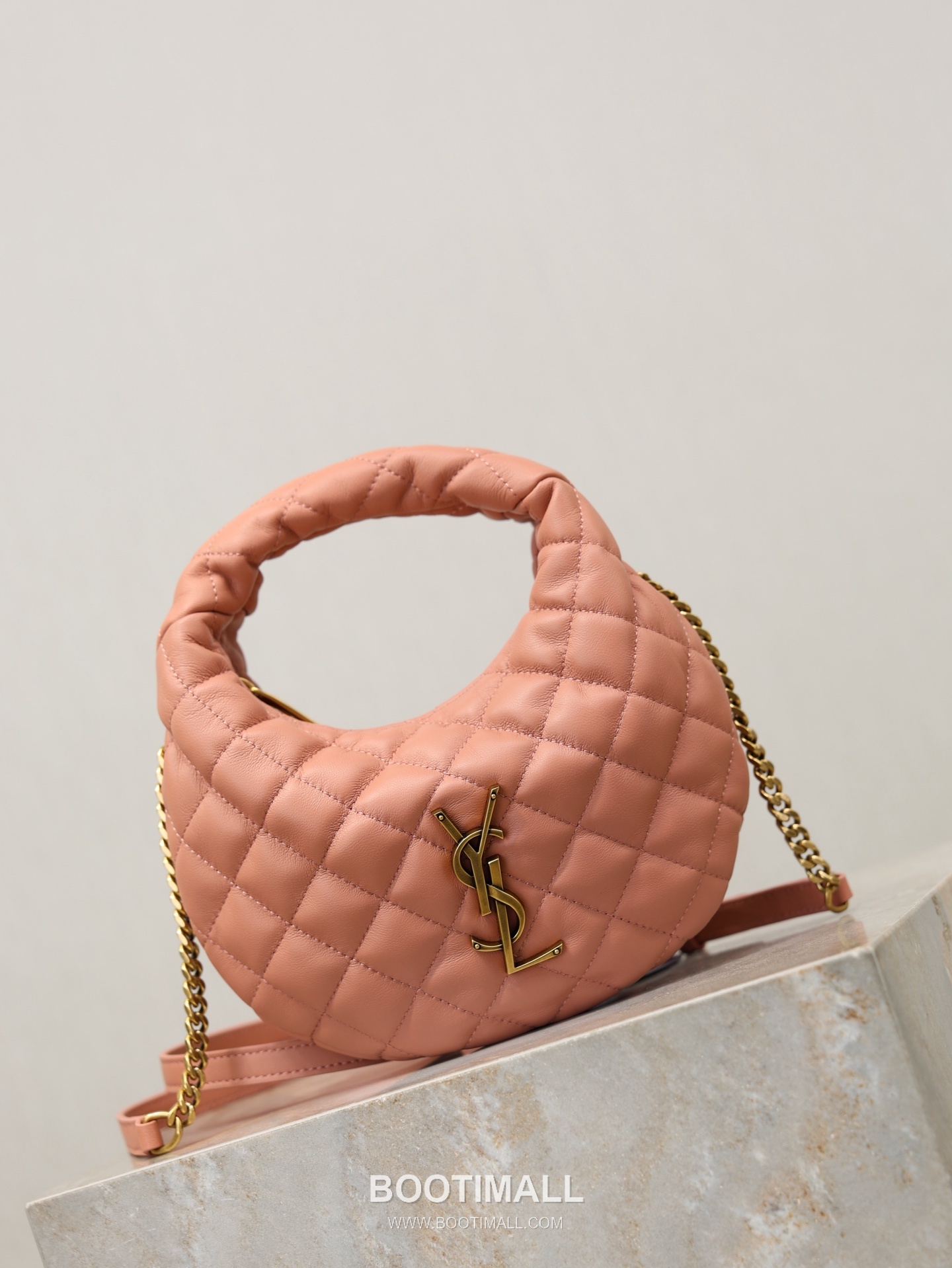 Saint Laurent Icarino Mini Hobo Lambskin Leather Chain 생로랑 이카리노 미니 호보 램스킨 블랙 체인 크로스 숄더백 871329 19cm 2