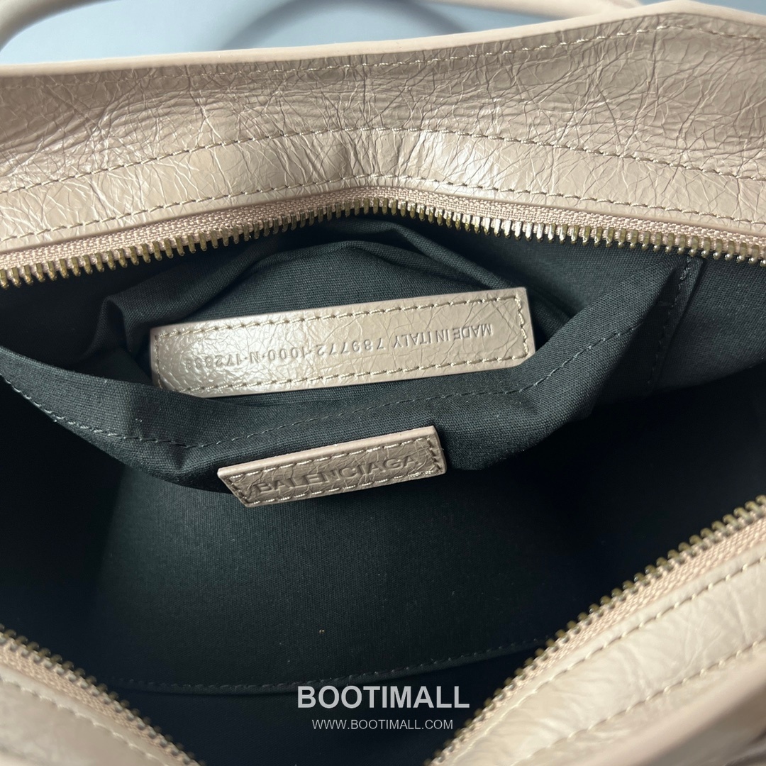 Balenciaga Le City East West Lambskin Leather Shoulder Top Handle Bag 발렌시아가 르 시티 이스트웨스트 램스킨 베이지 숄더 탑핸들백 8820 39.8cm 8