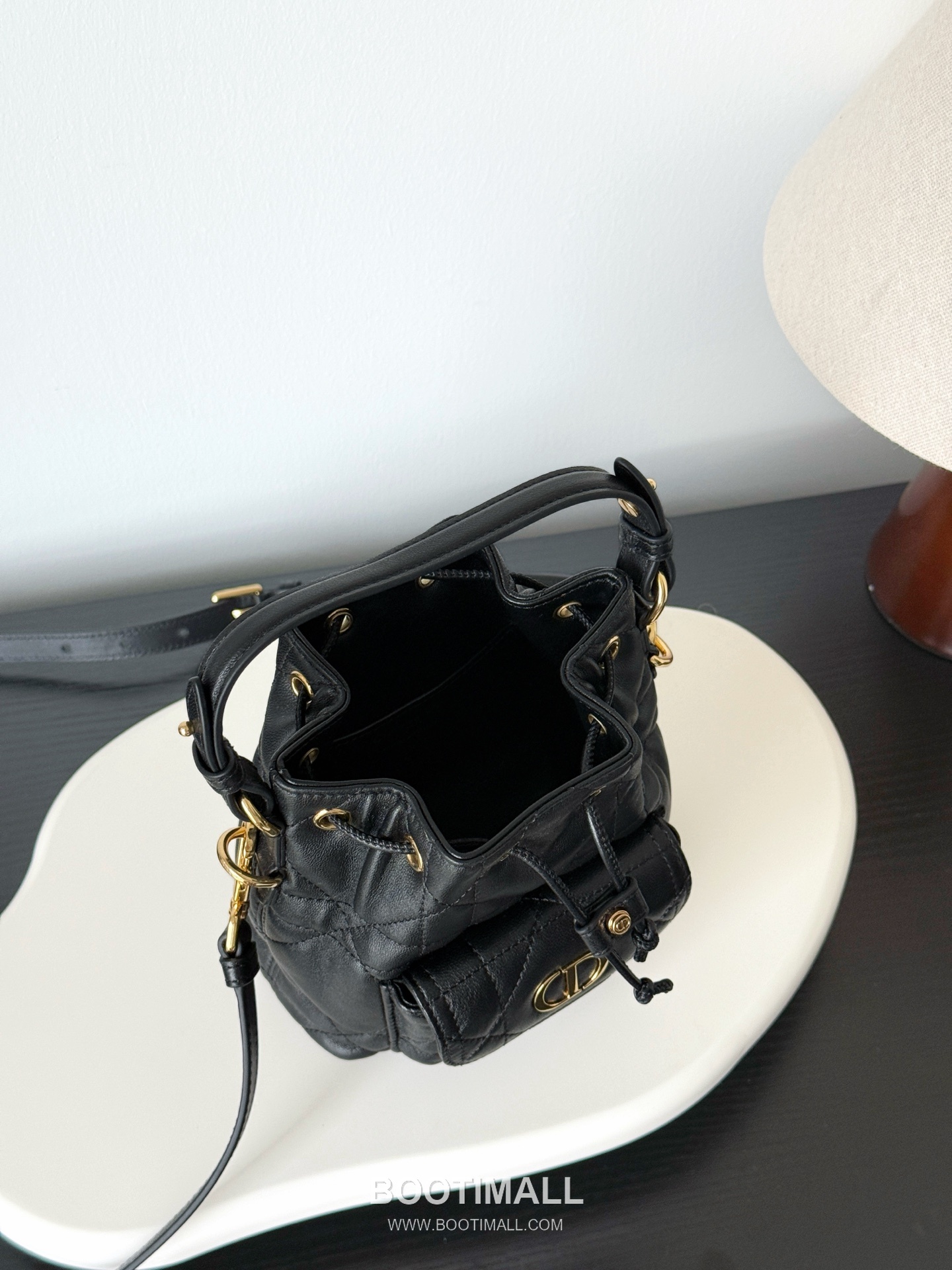 Dior Caro Mini Bucket Lambskin Leather Crossbody Shoulder Bag 디올 카로 미니 버킷 램스킨 블랙 크로스 숄더백 14cm 5