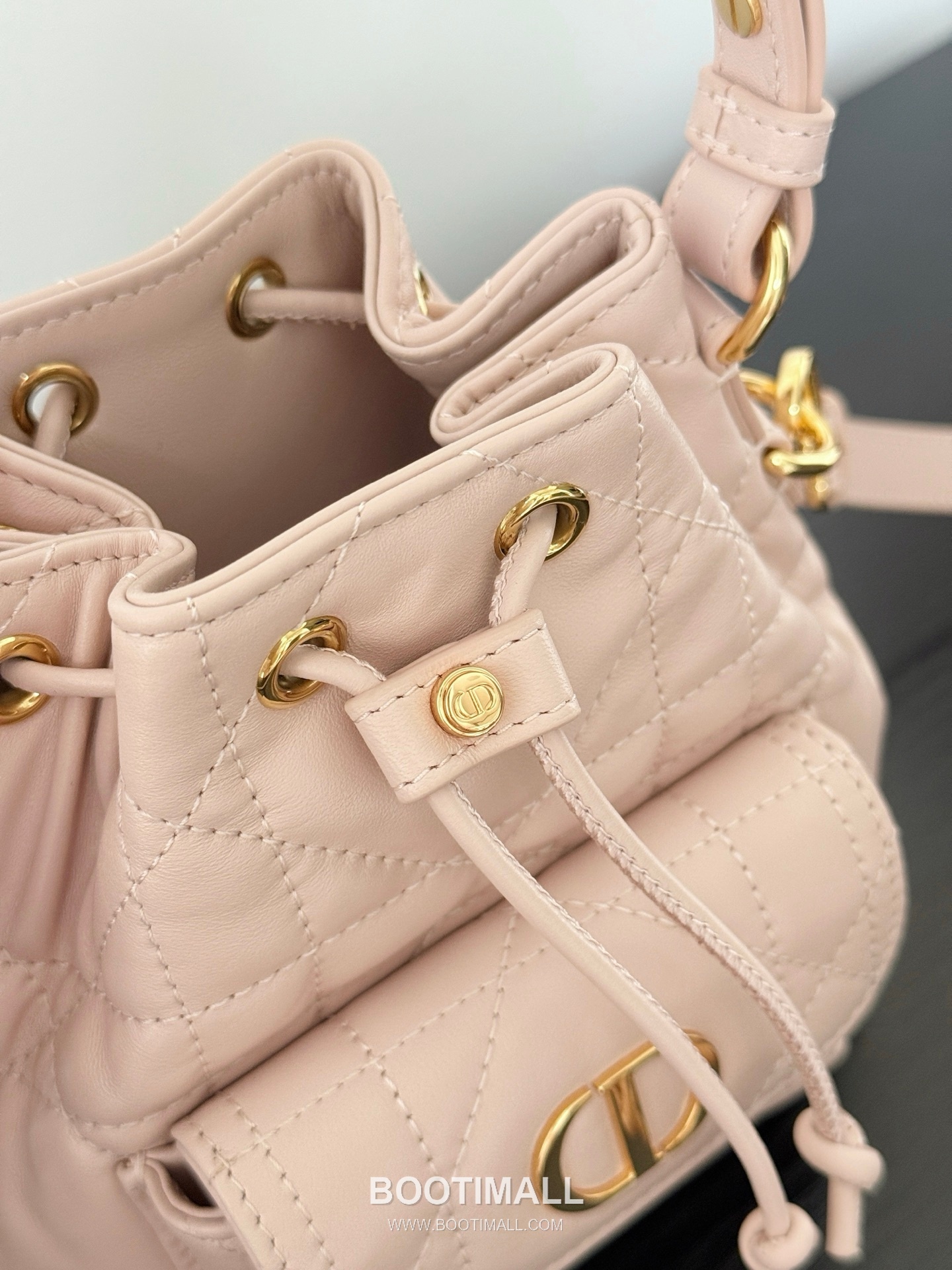 Dior Caro Bucket Lambskin Leather Crossbody Shoulder Bag 디올 카로 버킷 램스킨 블랙 크로스 숄더백 20cm 8