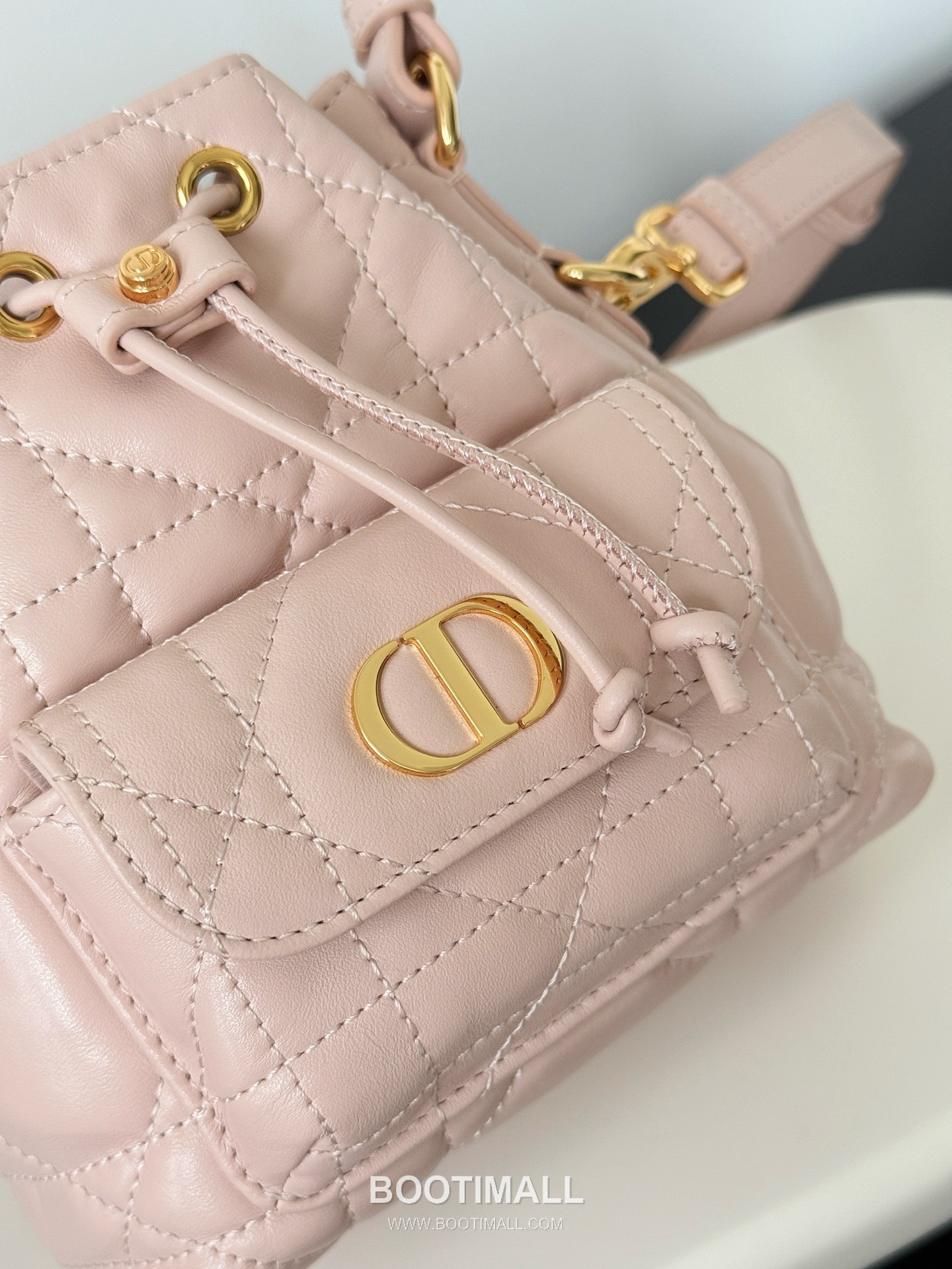 Dior Caro Bucket Lambskin Leather Crossbody Shoulder Bag 디올 카로 버킷 램스킨 블랙 크로스 숄더백 20cm 9