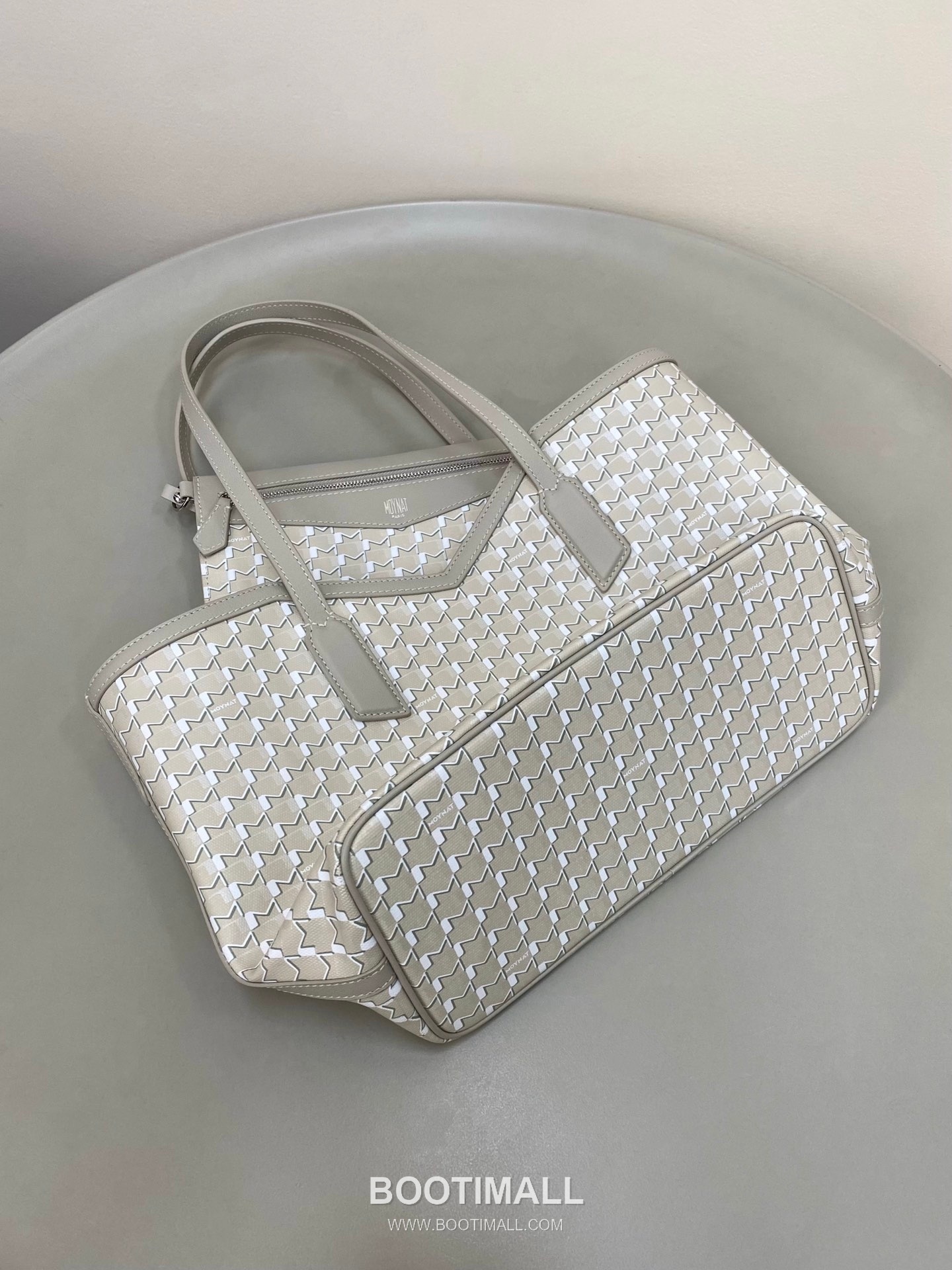 Moynat M Canvas Tote Canvas Leather Trim Tote Bag 모이나 M 캔버스 그레이 토트백 C13001m 39cm 8