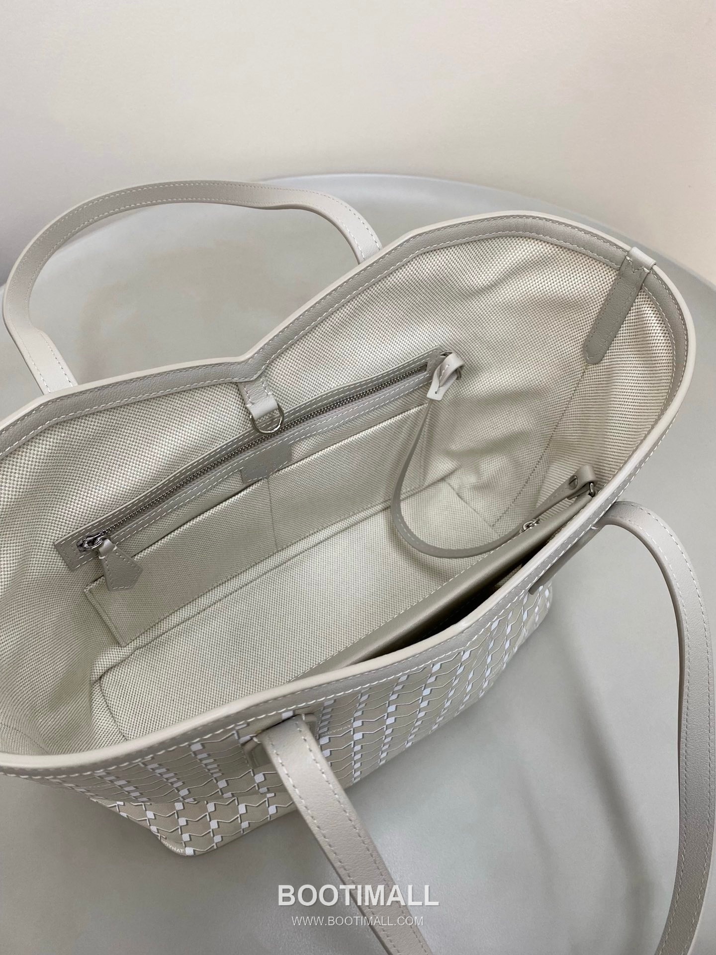 Moynat M Canvas Tote Canvas Leather Trim Tote Bag 모이나 M 캔버스 그레이 토트백 C13001m 39cm 11