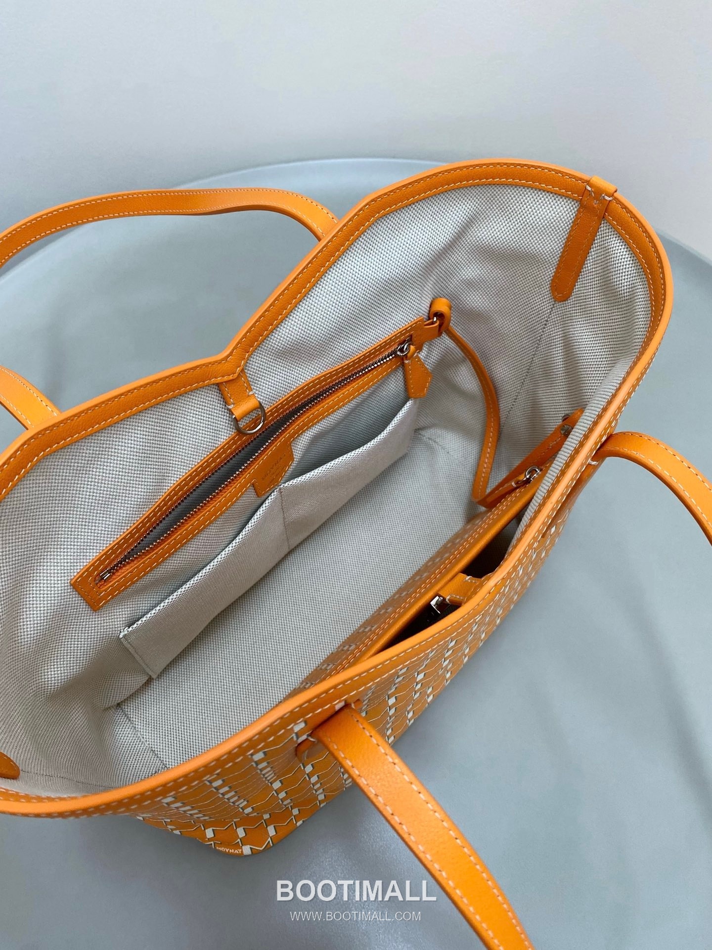 Moynat M Canvas Tote Canvas Leather Trim Tote Bag 모이나 M 캔버스 그레이 토트백 C13001m 39cm 10