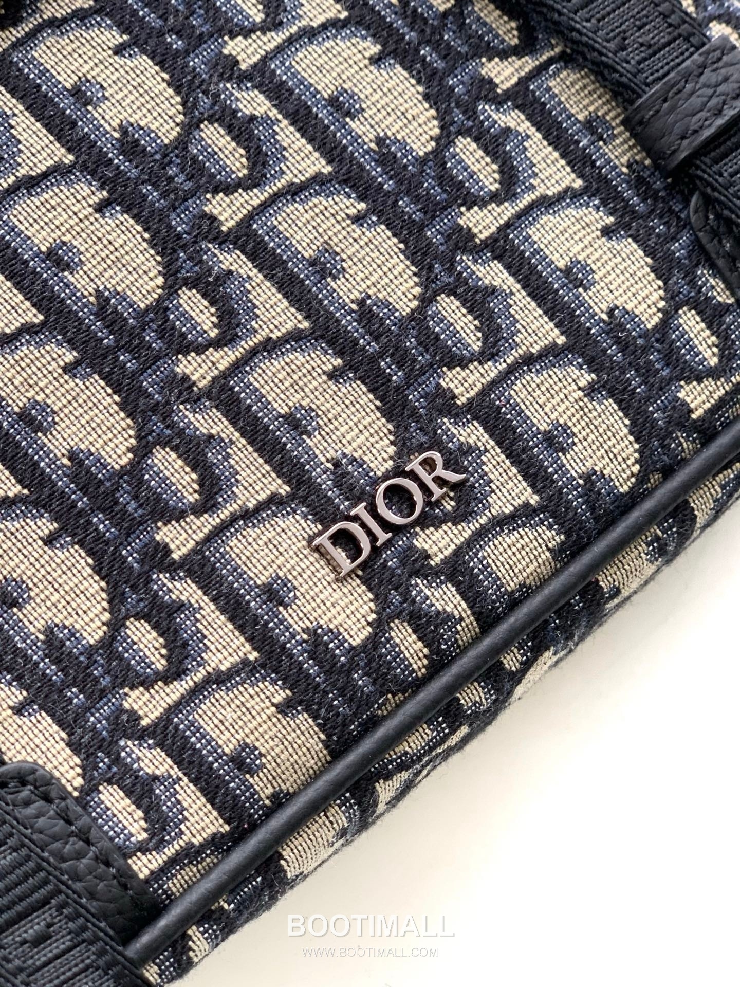 Dior Hit the Road Oblique Canvas Leather Trim Messenger Crossbody Bag 디올 히트더로드 오블리크 캔버스 블랙 크로스 메신저백 EBA-1ESPO333YKY_H27E 24cm 6