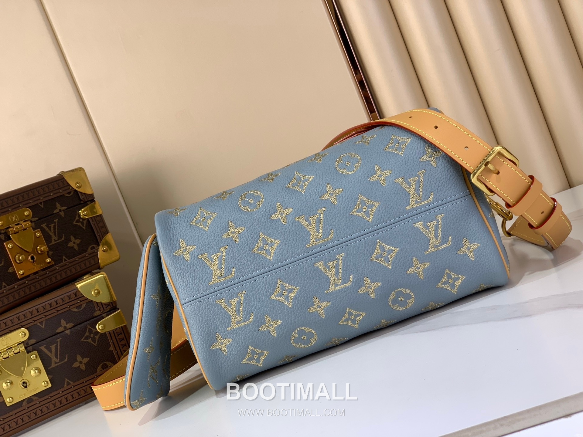 Louis Vuitton Speedy P9 Bandouliere Calfskin Leather Embroidery Top Handle Bag 루이비통 스피디 P9 반둘리에 카프스킨 블루 자수 탑핸들 크로스백 M28080 25cm 11