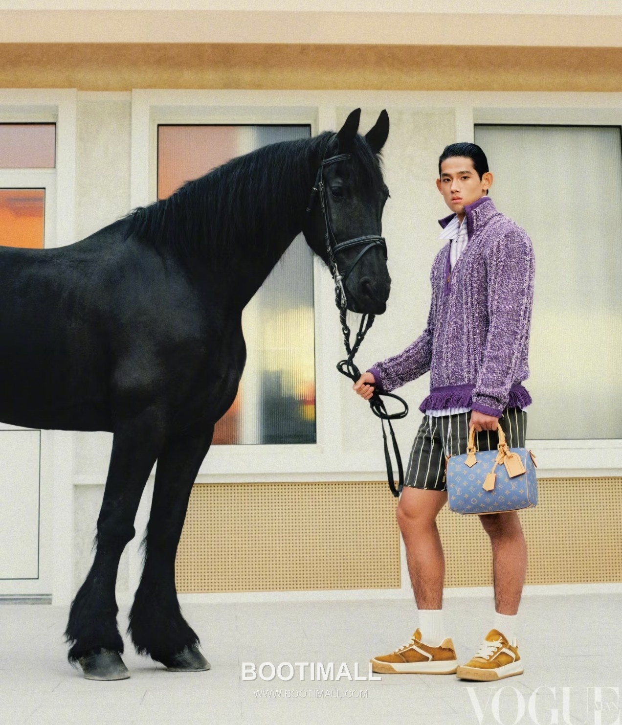 Louis Vuitton Speedy P9 Bandouliere Calfskin Leather Embroidery Top Handle Bag 루이비통 스피디 P9 반둘리에 카프스킨 블루 자수 탑핸들 크로스백 M28080 25cm 20