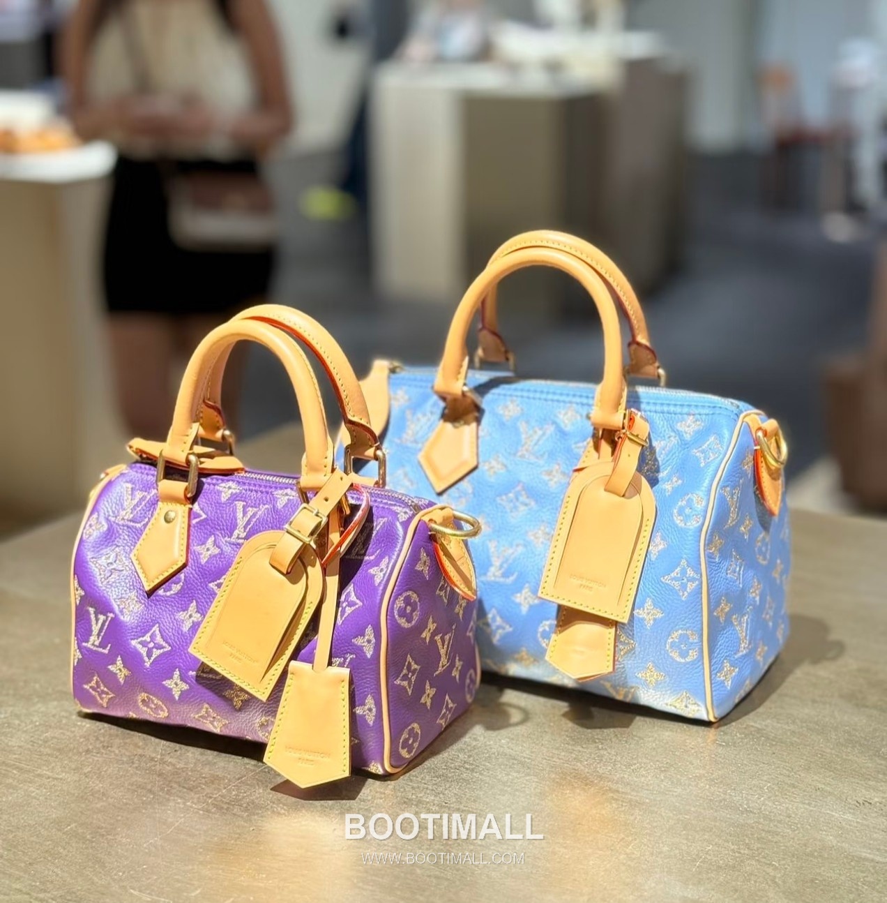 Louis Vuitton Speedy P9 Bandouliere Calfskin Leather Embroidery Top Handle Bag 루이비통 스피디 P9 반둘리에 카프스킨 블루 자수 탑핸들 크로스백 M28080 25cm 24