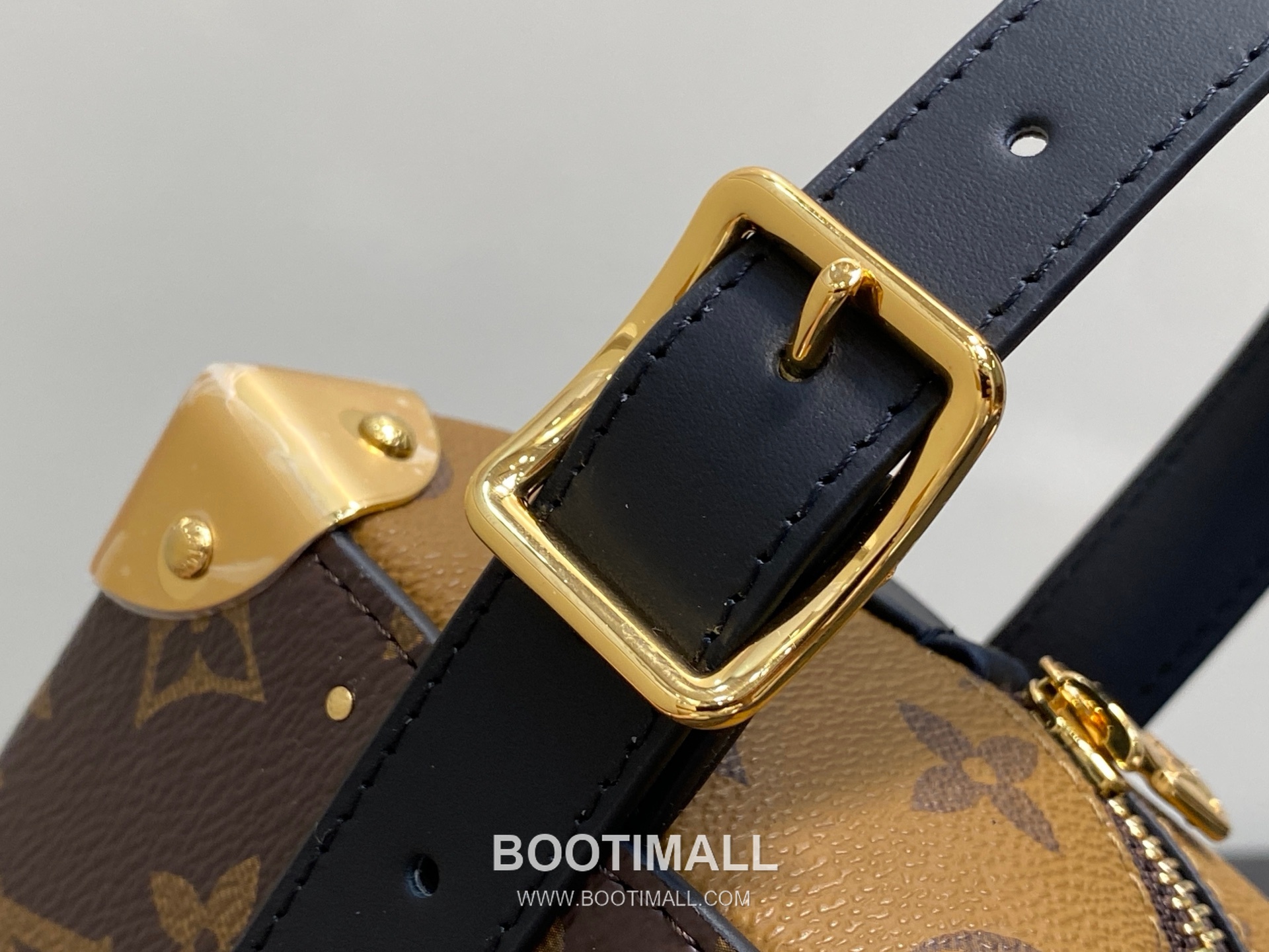 Louis Vuitton Locker Dopp Kit Monogram Coated Canvas Clutch Pouch 루이비통 로커 도프 키트 모노그램 코팅 캔버스 브라운 클러치 파우치 M29313 19cm 9