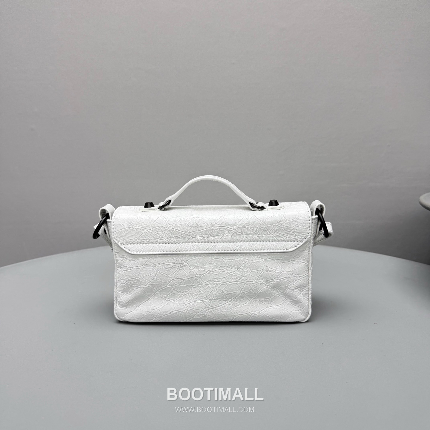 Balenciaga Le City Nano Mini Crinkled Leather Top Handle Crossbody Bag 발렌시아가 르 시티 나노 미니 크링클 레더 화이트 탑핸들 크로스백 92402 22cm 3