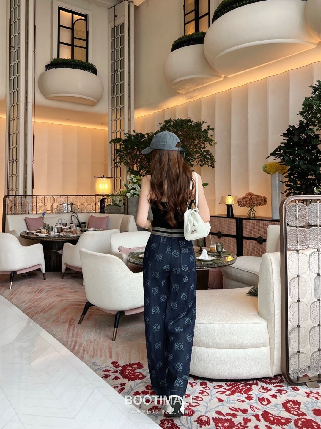 Loewe SS26 Cotton Texture Straight Fit Pants 로에베 SS26 코튼 텍스처 스트레이트핏 블랙 팬츠 8