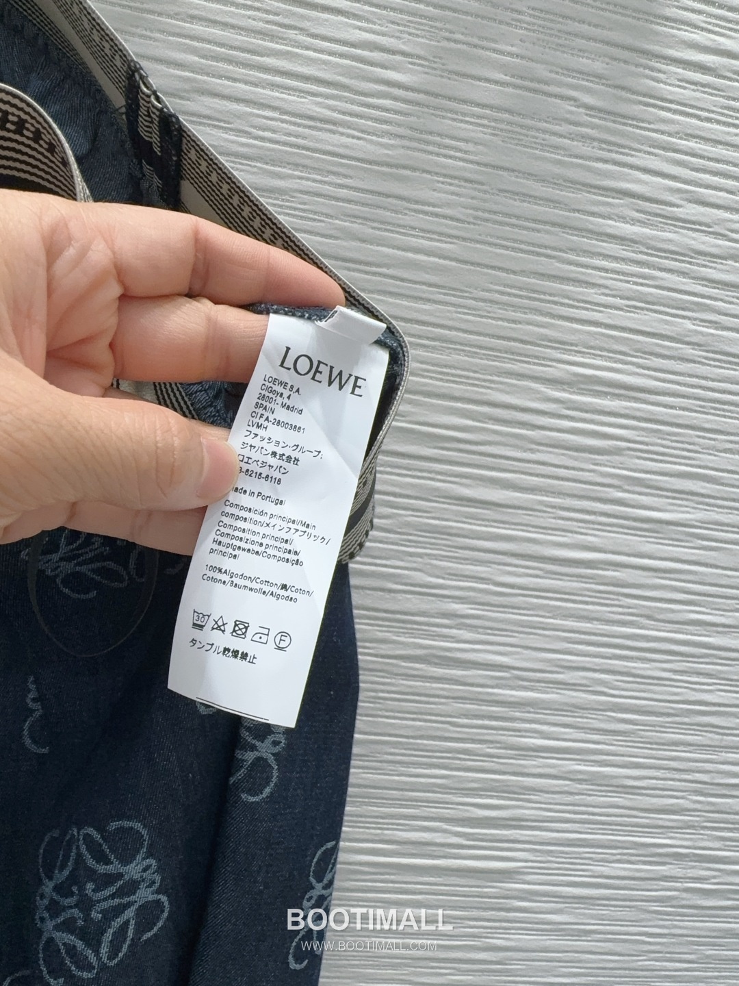 Loewe SS26 Cotton Texture Straight Fit Pants 로에베 SS26 코튼 텍스처 스트레이트핏 블랙 팬츠 16