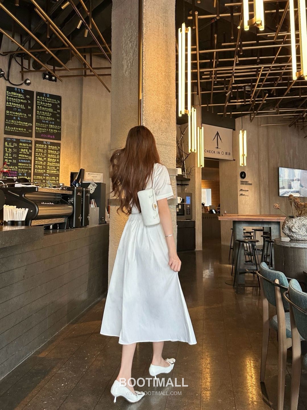 Prada SS26 Polyester Adjustable Waist Logo Sleeve One Piece 프라다 SS26 폴리에스터 허리조절 로고 슬리브 블랙 원피스 2