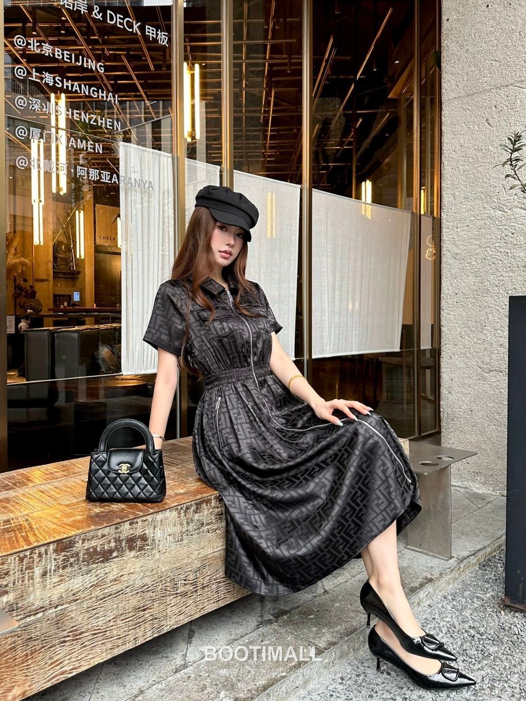 Fendi SS26 Acetate Jacquard Zip Collar Short Sleeve One Piece 펜디 SS26 아세테이트 자카드 집업 카라 블랙 원피스 2