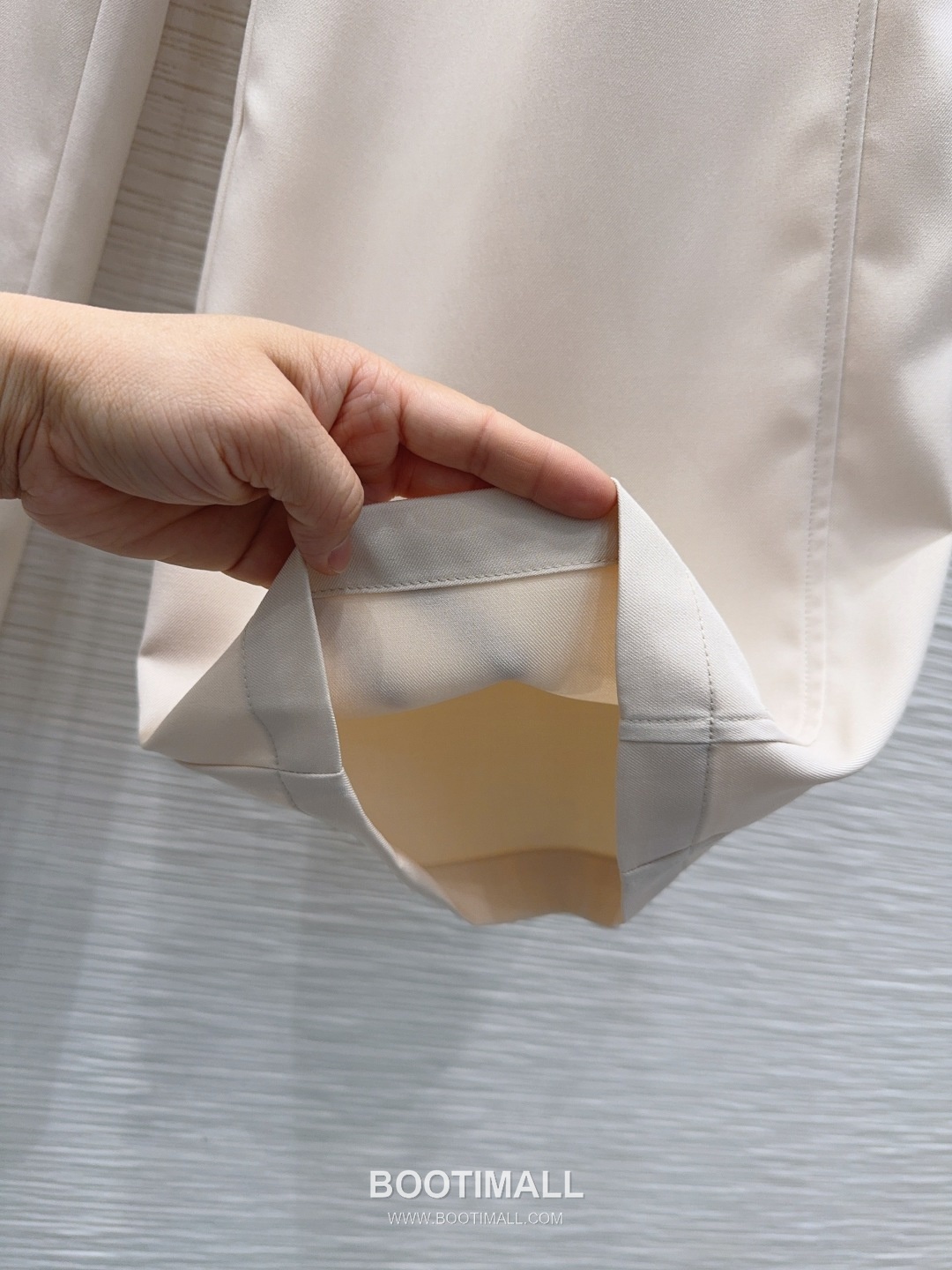 Dior SS26 Cotton Texture Straight Fit Pants 디올 SS26 코튼 텍스처 스트레이트핏 블랙 팬츠 12