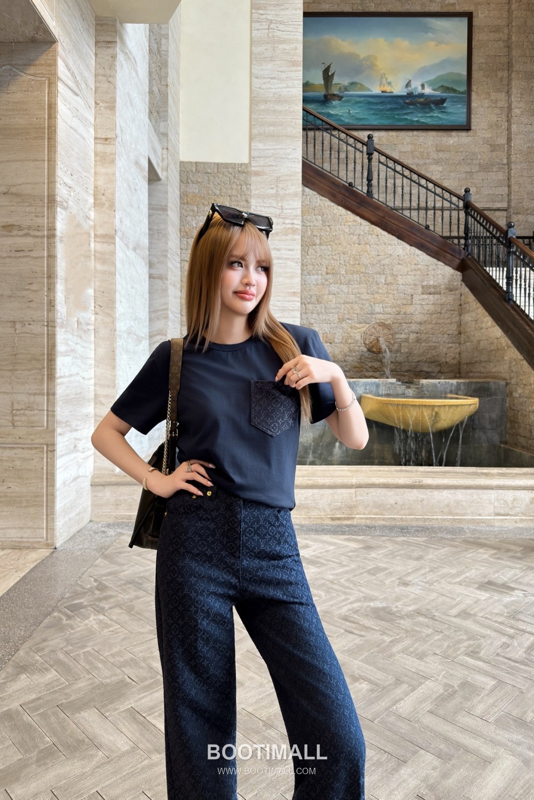 Louis Vuitton SS26 Cotton Logo Print T-Shirt 루이비통 SS26 코튼 로고 프린트 블랙 티셔츠 7