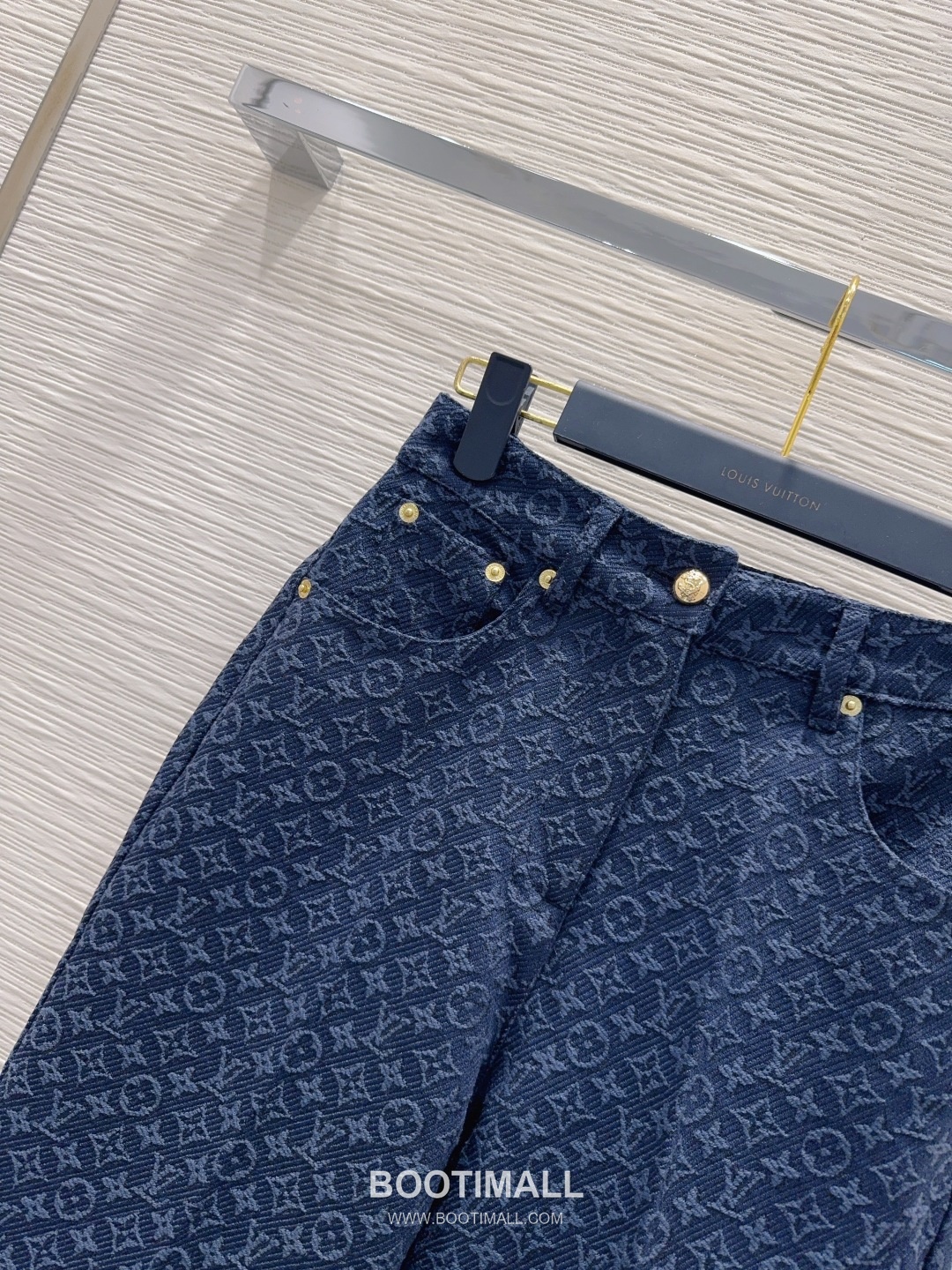 Louis Vuitton SS26 Monogram Jacquard Cotton Pants 루이비통 SS26 모노그램 자카드 코튼 블랙 팬츠 3