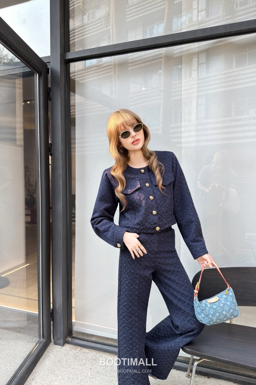 Louis Vuitton SS26 Monogram Jacquard Cotton Zip Jacket 루이비통 SS26 모노그램 자카드 코튼 블랙 재킷 2