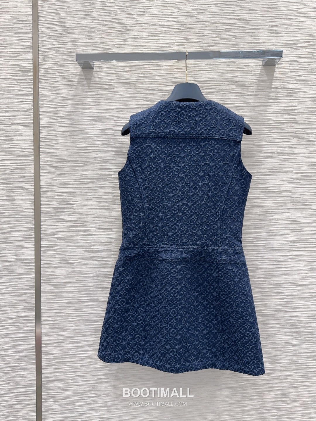 Louis Vuitton SS26 Monogram Jacquard Cotton One Piece 루이비통 SS26 모노그램 자카드 코튼 블랙 원피스 18