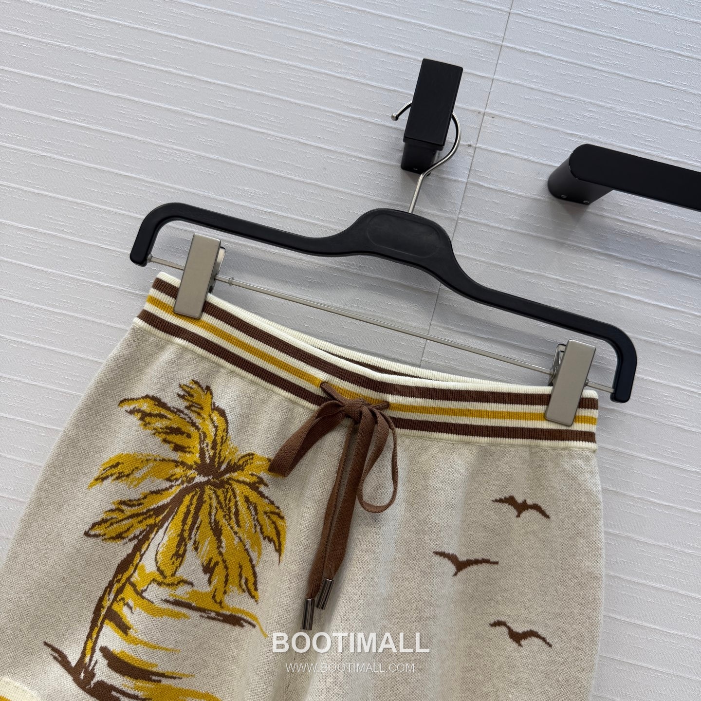 Zimmermann SS26 Knit Jacquard Palm Tree Short Sleeve Shorts Set 짐머만 SS26 니트 자카드 야자수 반팔 브라운 쇼츠 셋업 14