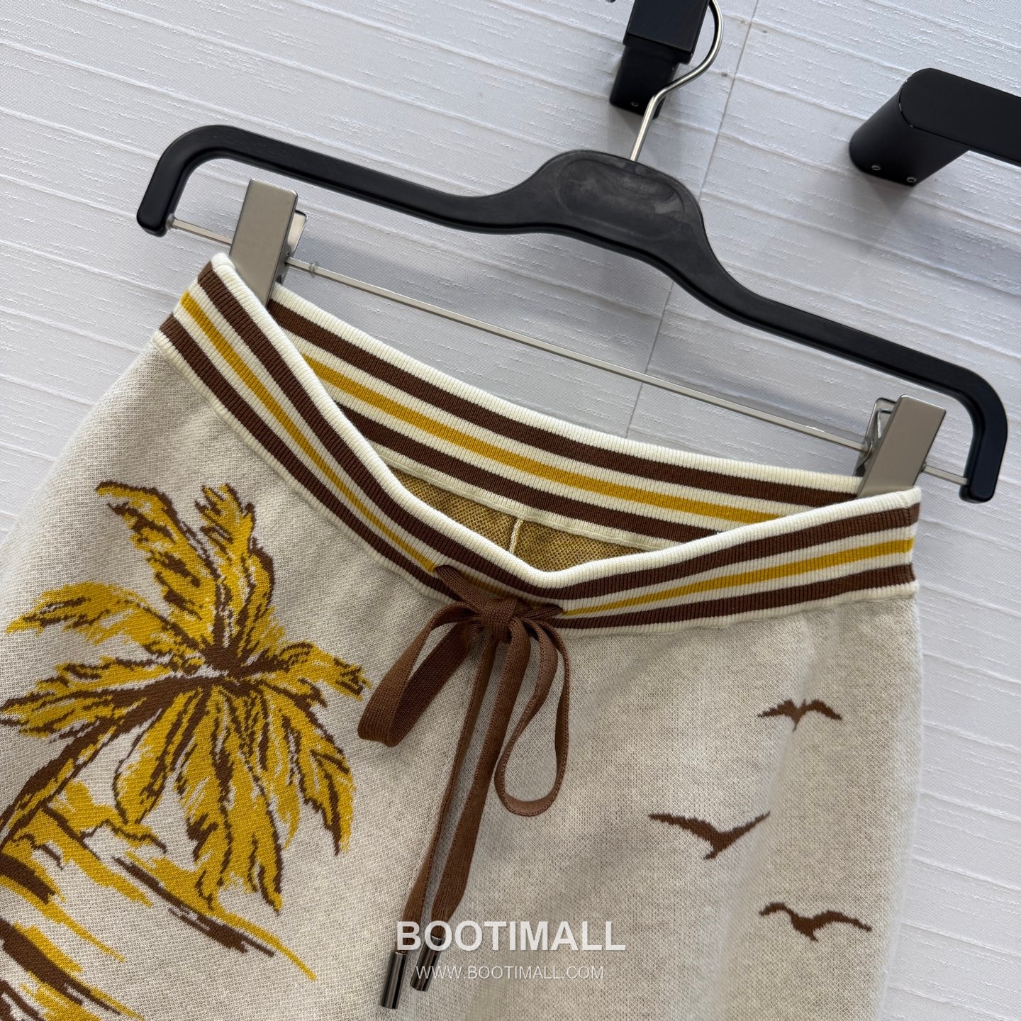 Zimmermann SS26 Knit Jacquard Palm Tree Short Sleeve Shorts Set 짐머만 SS26 니트 자카드 야자수 반팔 브라운 쇼츠 셋업 16