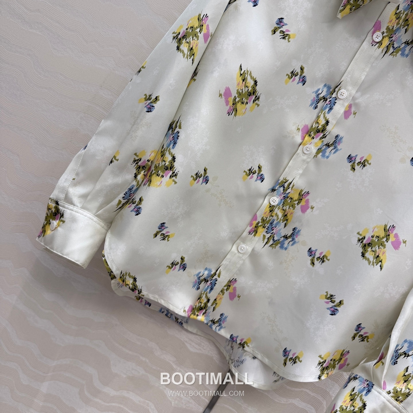 Dior SS26 Silk Twill Floral Print Bow Tie Blouse 디올 SS26 실크 트윌 플라워 프린트 리본 블라우스 화이트 5