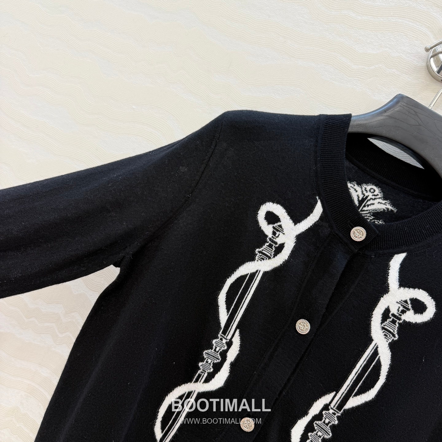 Hermes SS26 Merino Wool Jacquard Knit Cardigan 에르메스 SS26 메리노울 자카드 니트 베이지 가디건 4