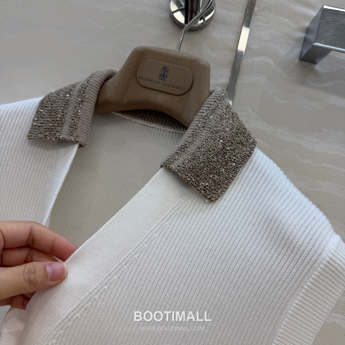 Balenciaga SS26 Linen Cotton Sequin V-Neck Vest 발렌시아가 SS26 린넨 코튼 시퀸 V넥 베이지 베스트 5