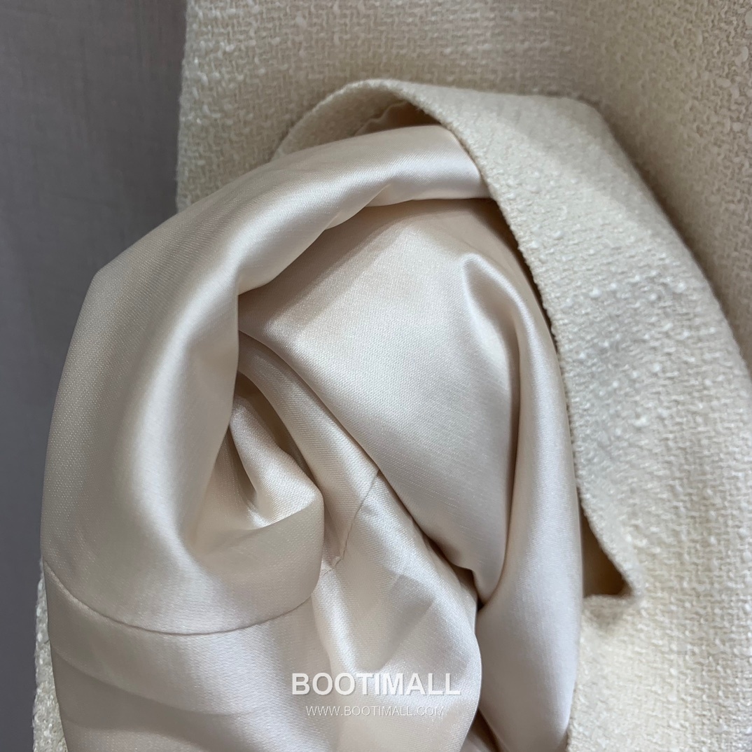 Valentino SS26 Tweed Bow Short Sleeve One Piece 발렌티노 SS26 트위드 리본 반팔 핑크 원피스 13