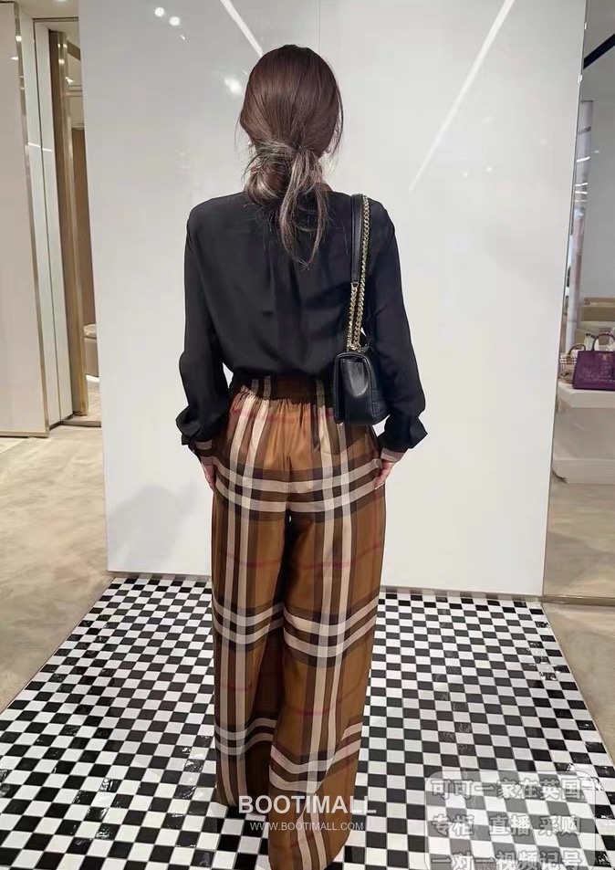 Burberry SS26 Cotton Check Straight Fit Pants 버버리 SS26 코튼 체크 스트레이트핏 브라운 팬츠 5